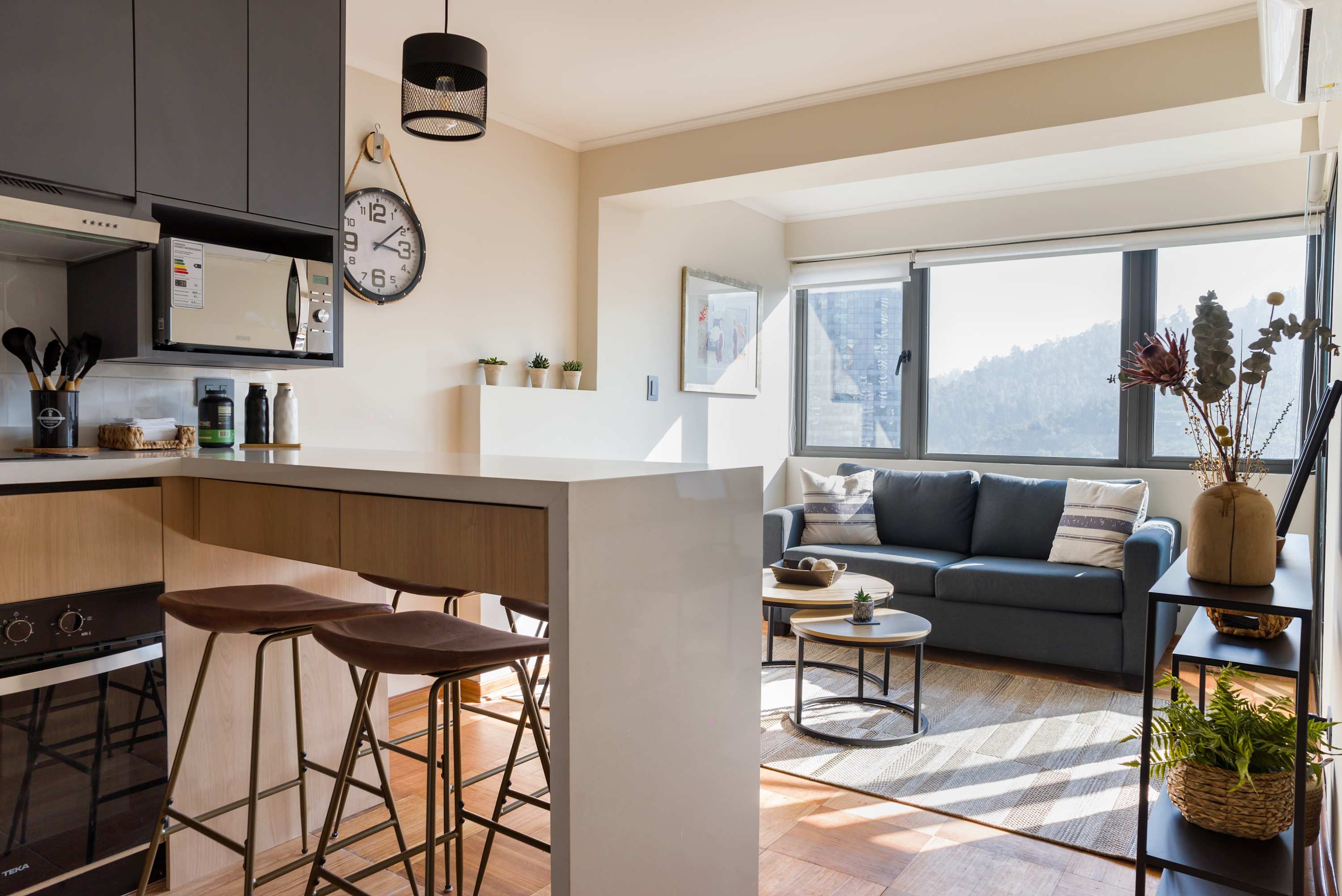 Bright and airy living space with stunning views, perfect for relaxation and entertaining.