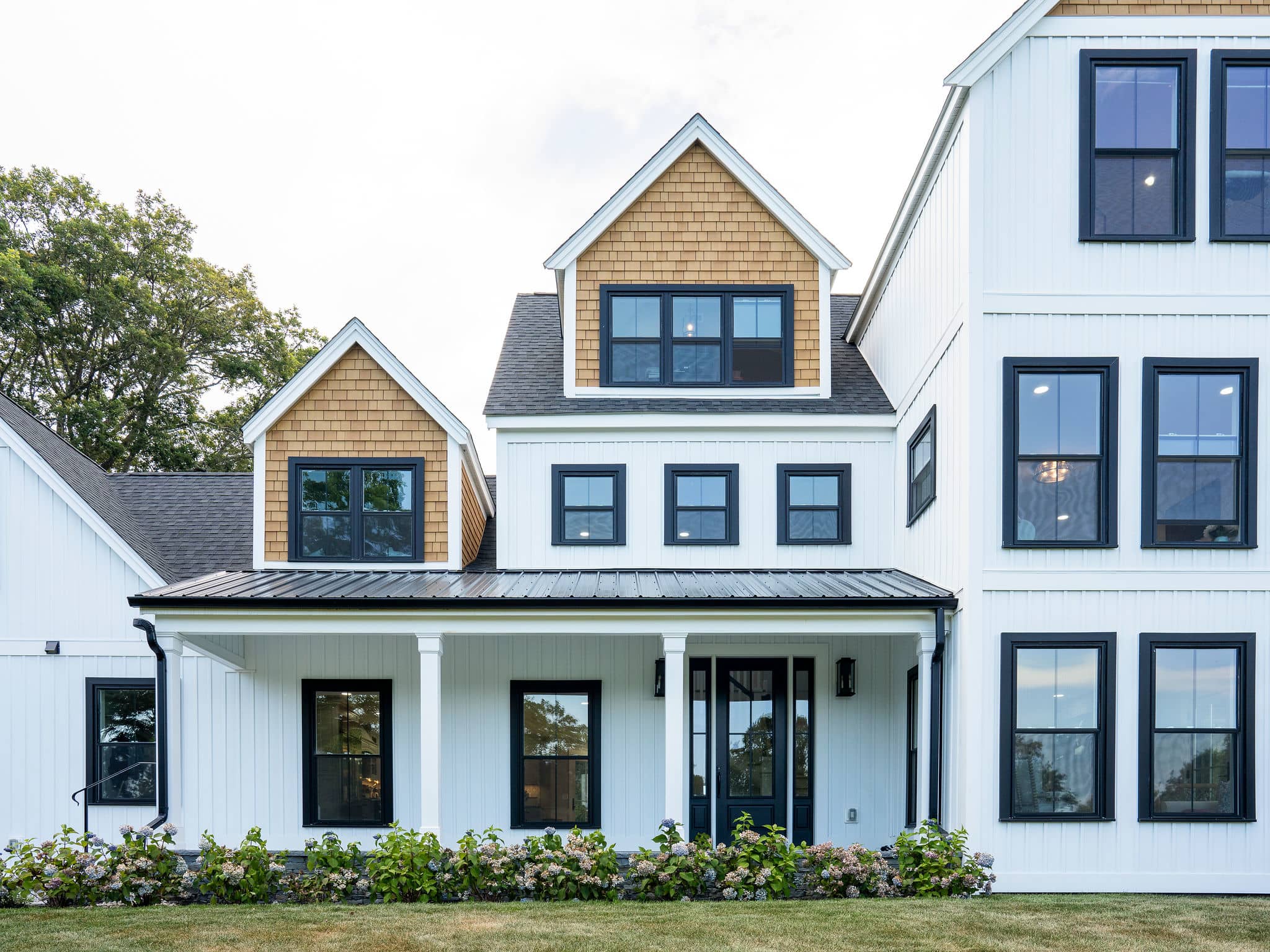 Elegant Coastal Retreat Steps from Pebble Beach — Middletown, RI — vacation rental