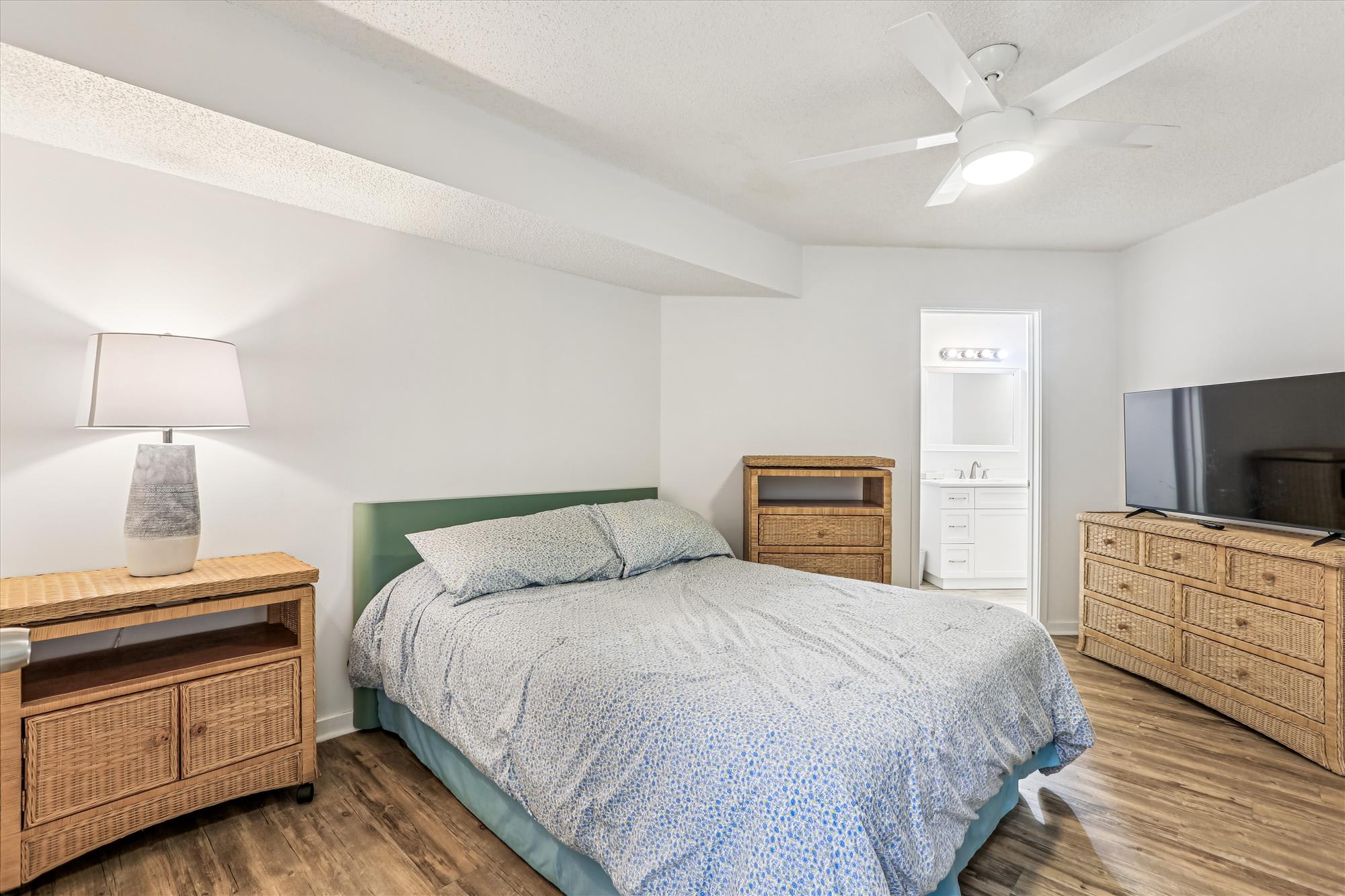 Coastal Retreat at Hibiscus Resort 4