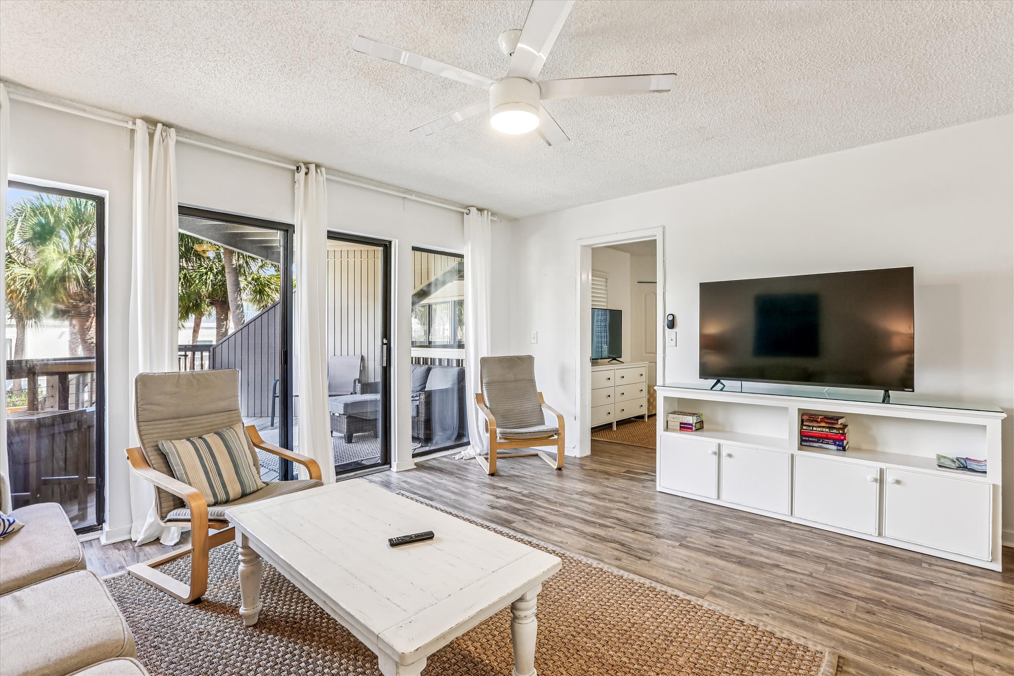 Hibiscus Resort Pool View Condo St. Augustine