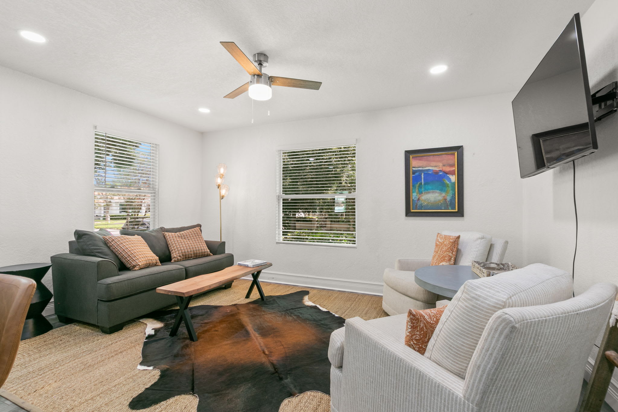 NEW! SoHo Sanctuary - Gorgeous Apartment Steps to S Howard Ave with Fenced Yard — Tampa, FL — vacation rental