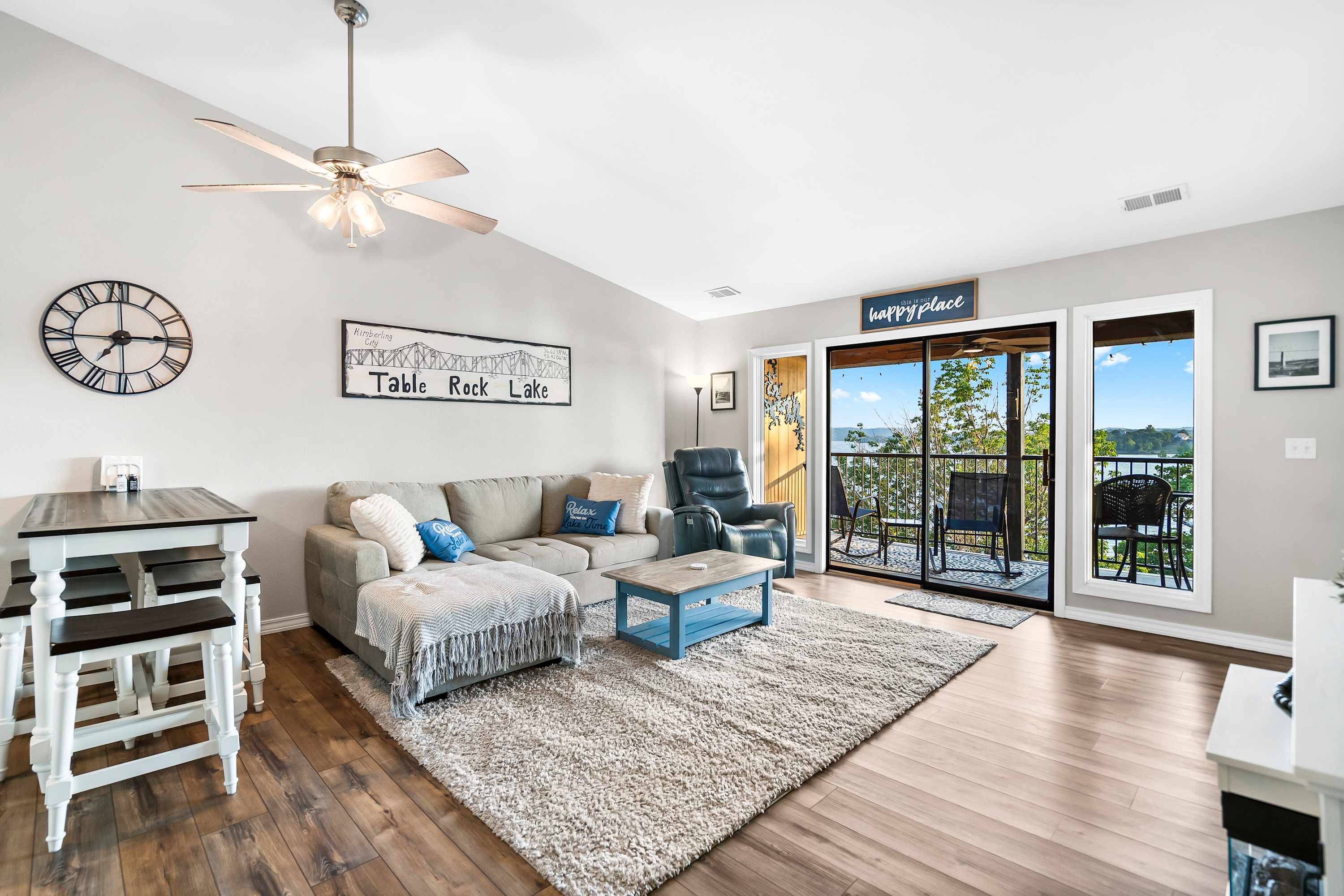 Sunsational Views at Anchors Point – For 8