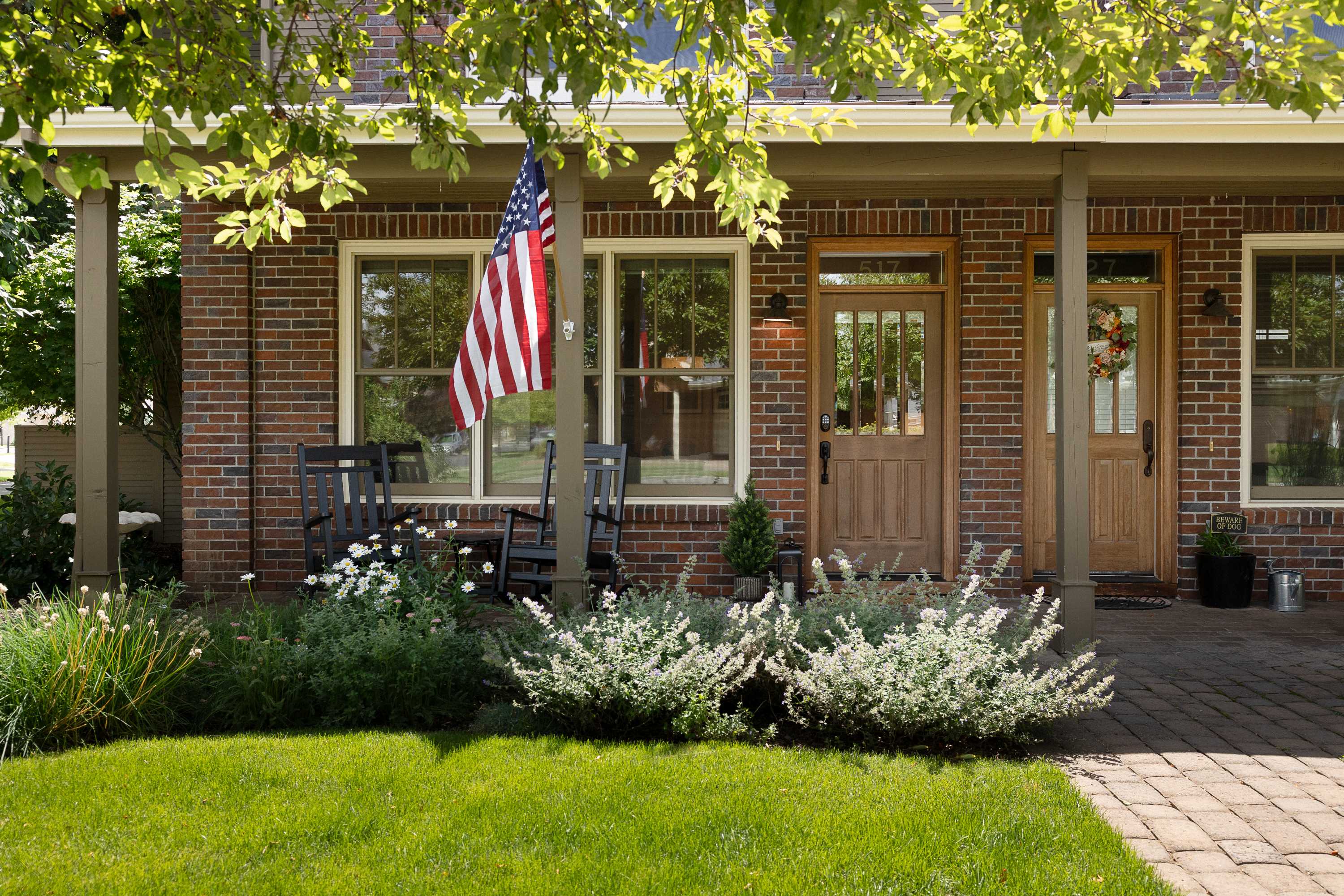 Cascade Cottage in Coveted Pine Meadow Village