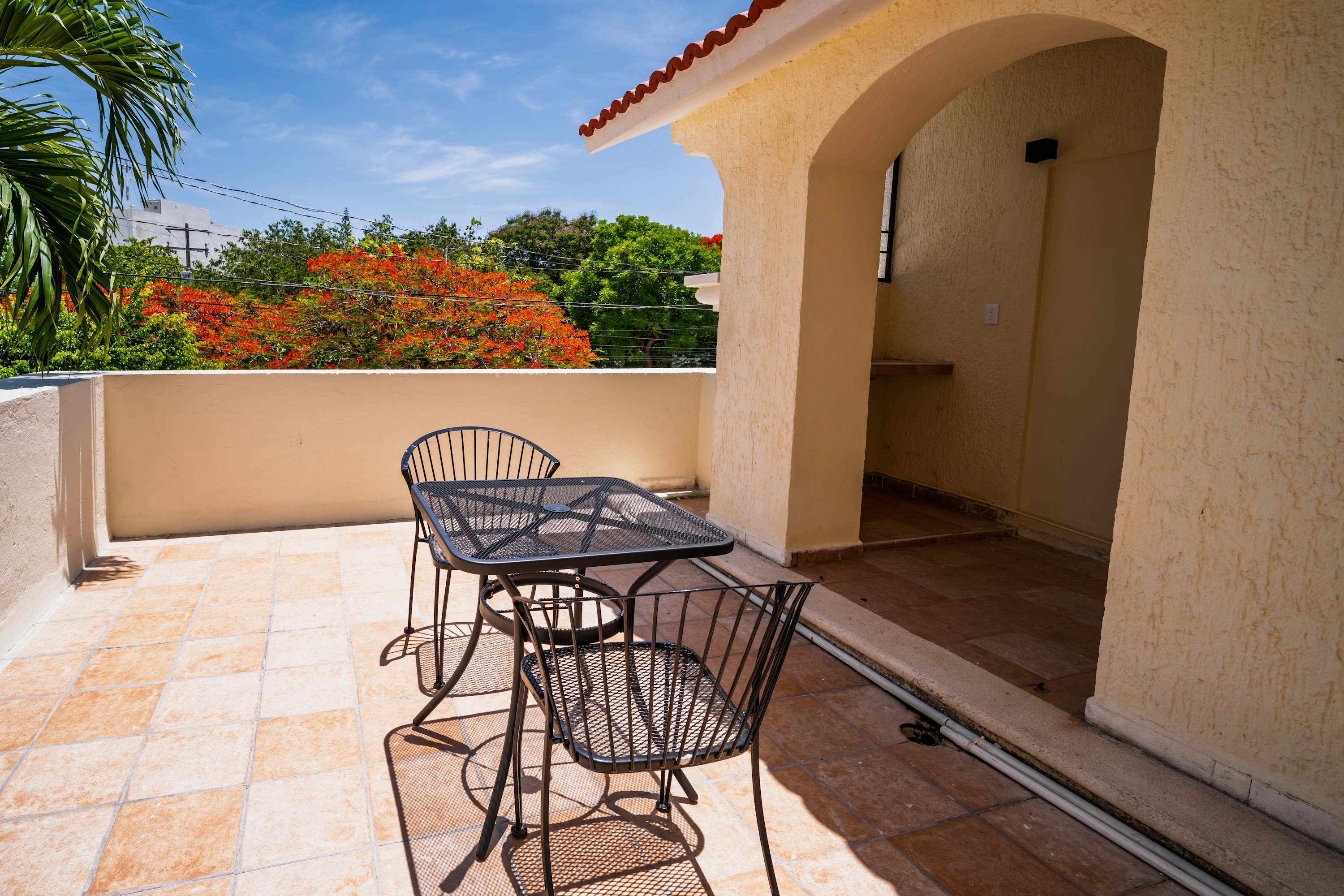 Cozy Cancún Studio with Outdoor Dining & Park View 2