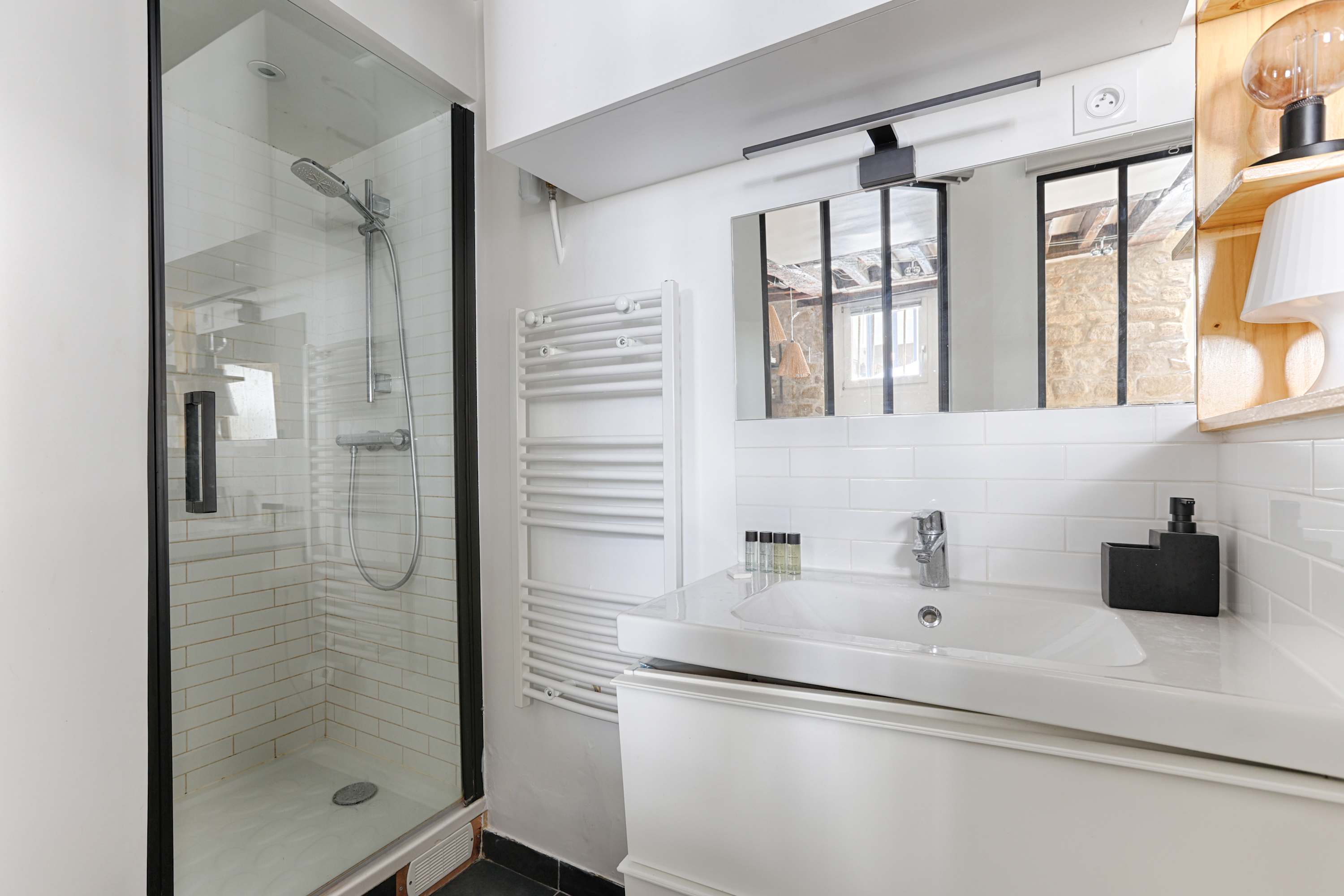 Parisian Atypic Apartment close to place Bastille – photo 7