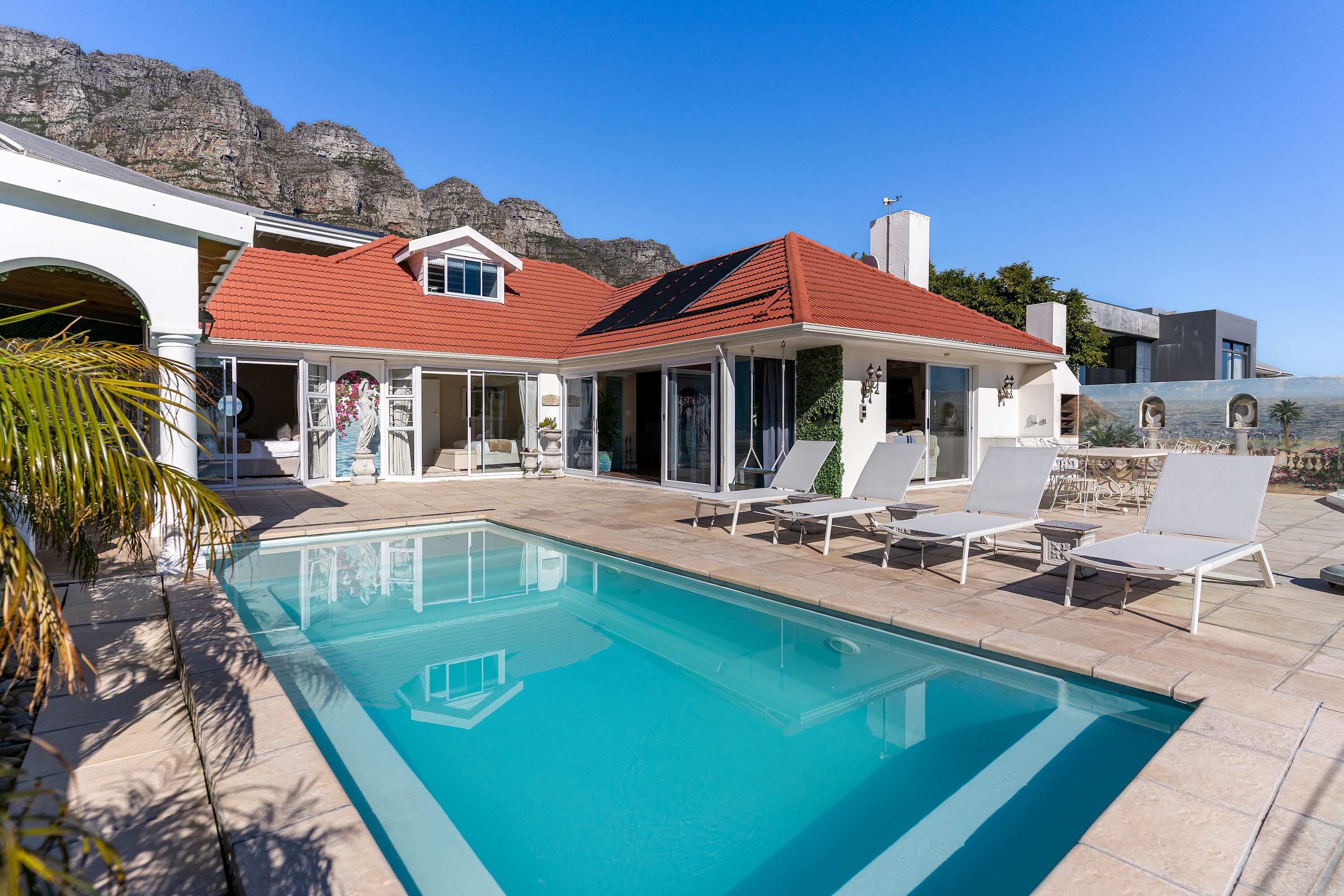 La Casita - Fab Family-friendly Villa, Sea Views — Cape Town, Western Cape — vacation rental