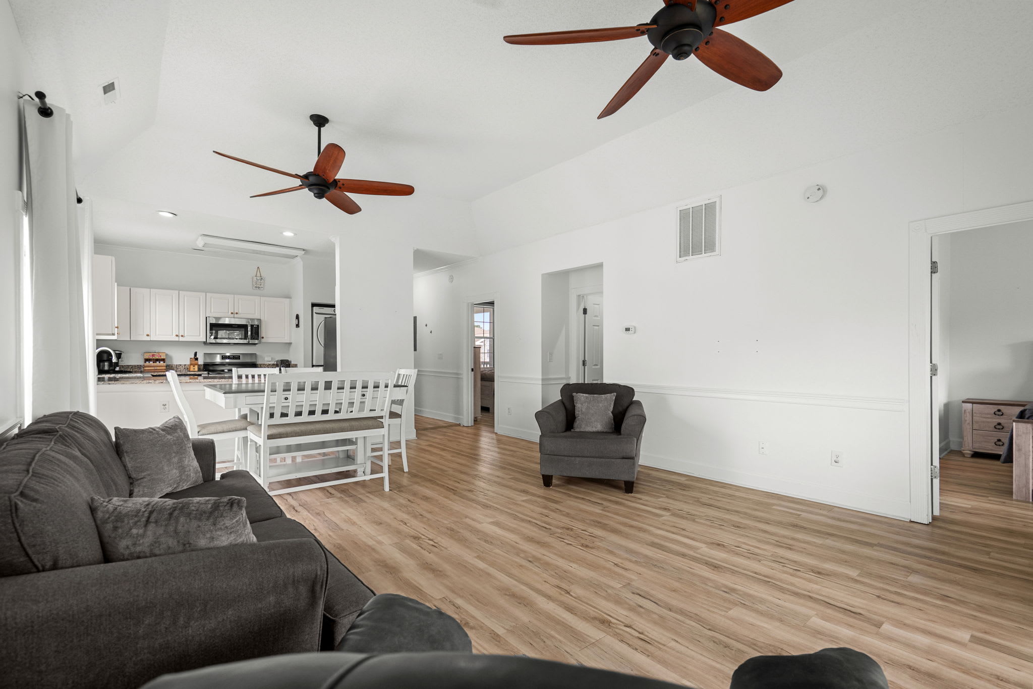 Myrtlewood Unit 304 | Photo 9