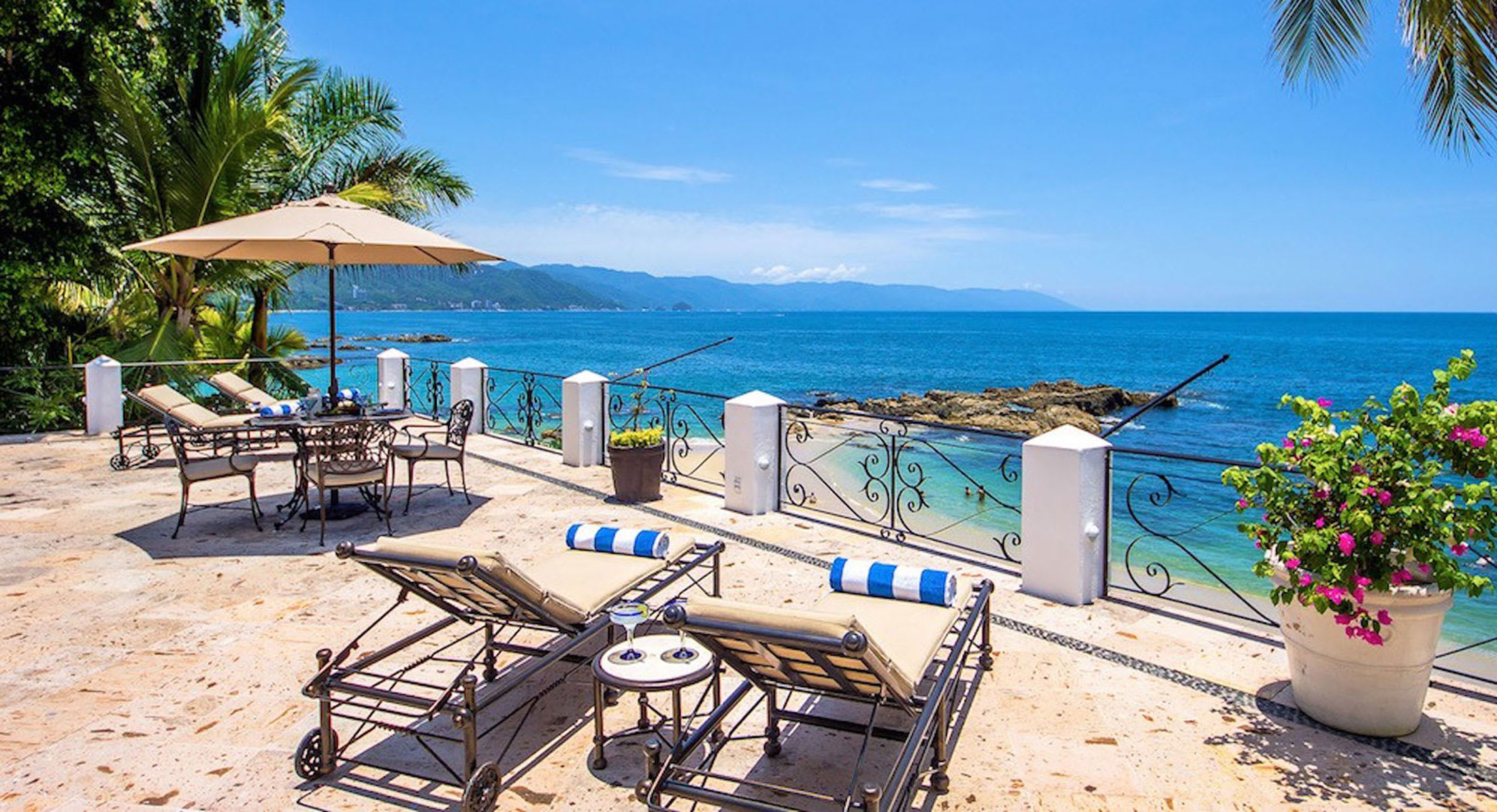 Villa Verde (12 Beds) — Mexican Pacific, Mexican Pacific — vacation rental