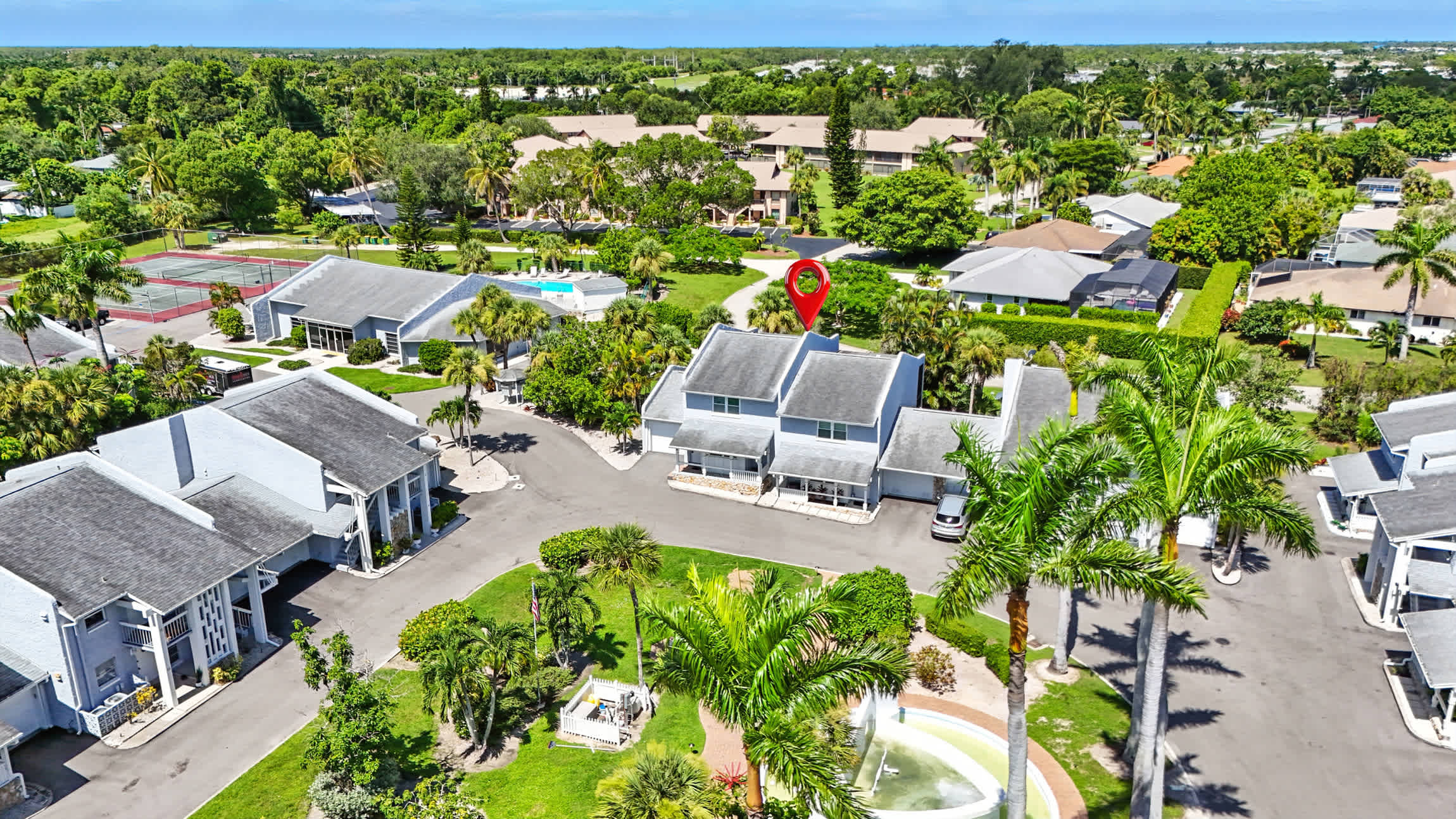 Naples Retreat Walk to Pool and More 35