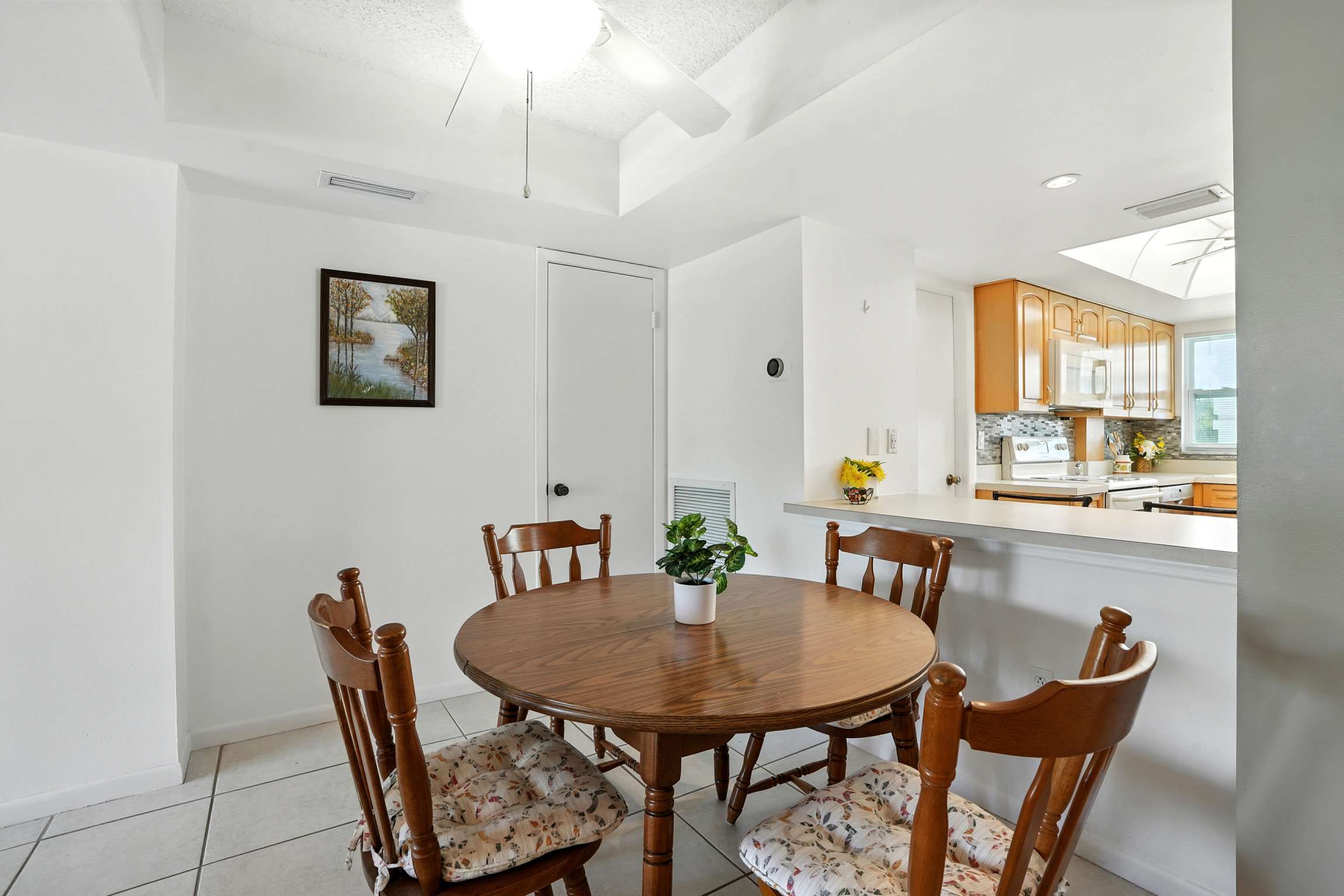 Naples Retreat Walk to Pool and More 10