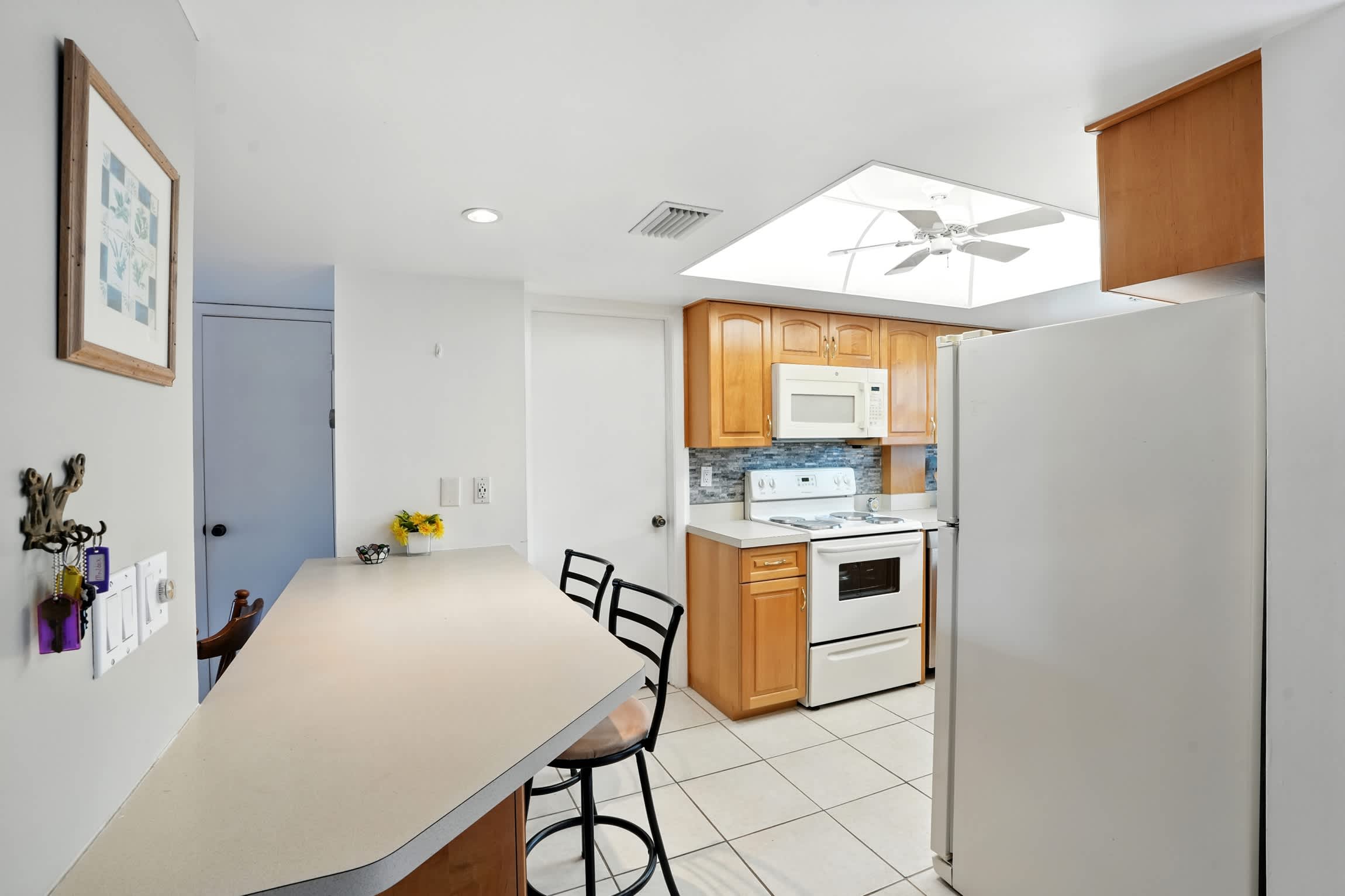 Naples Retreat Walk to Pool and More 15