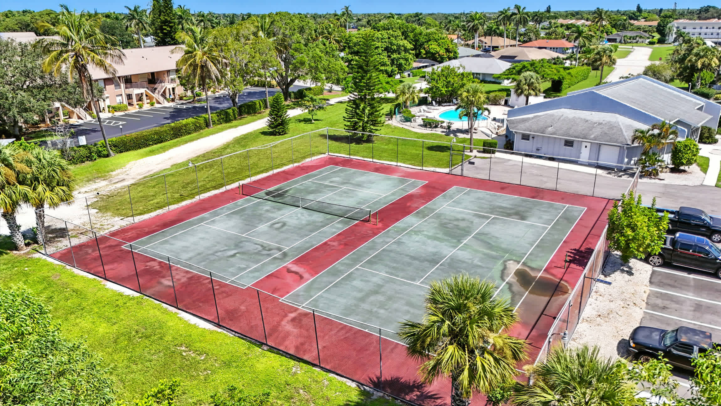 Naples Retreat Walk to Pool and More 41