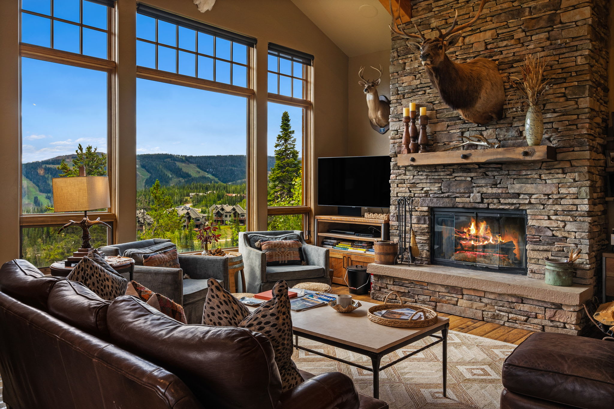 *New to Market* Beautiful 4 Bedroom Ski In/Out Big Sky Home — Big Sky, MT — vacation rental