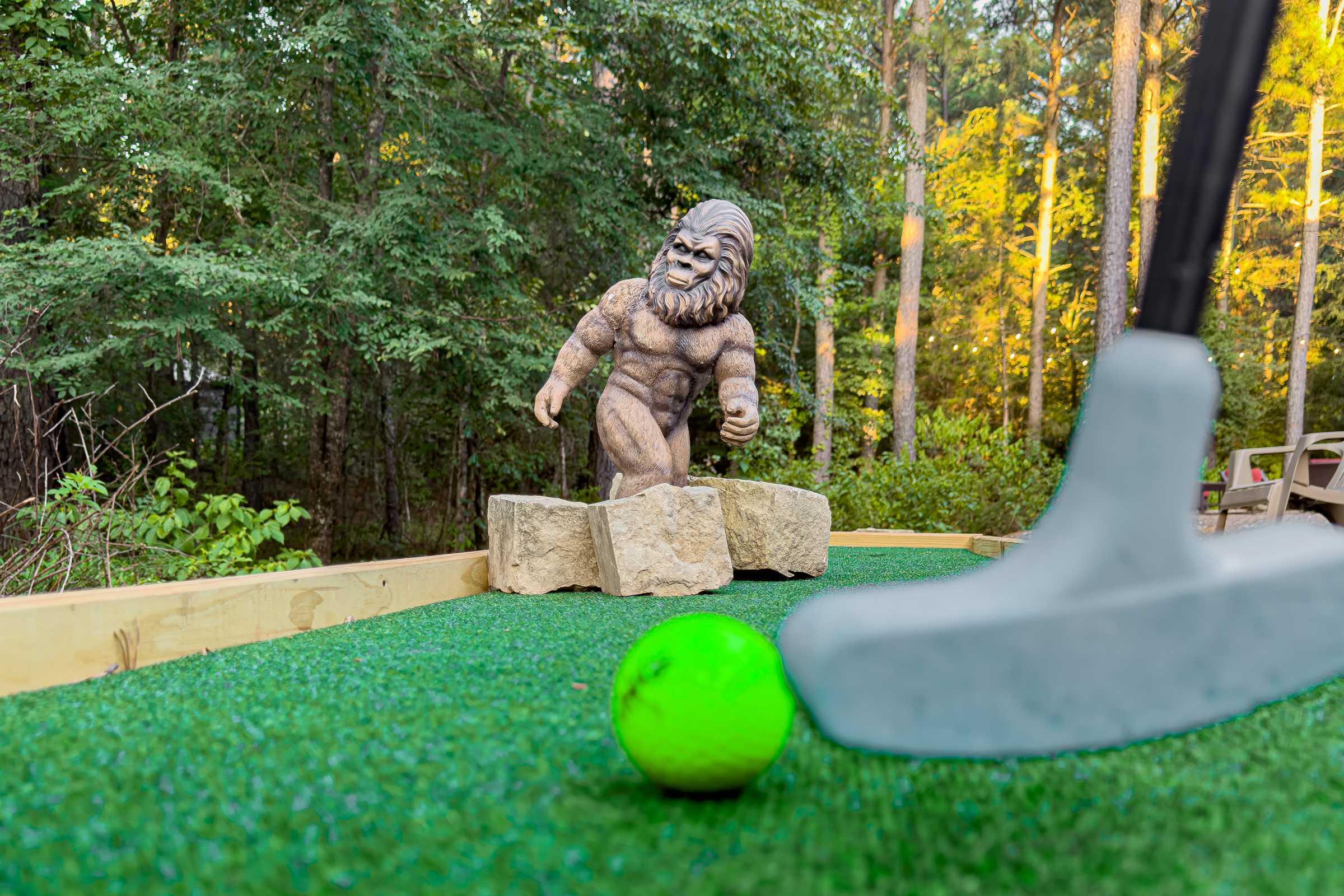 New! 6BR Spa-Firepit-Pool Table-Arcade-Mini Golf!