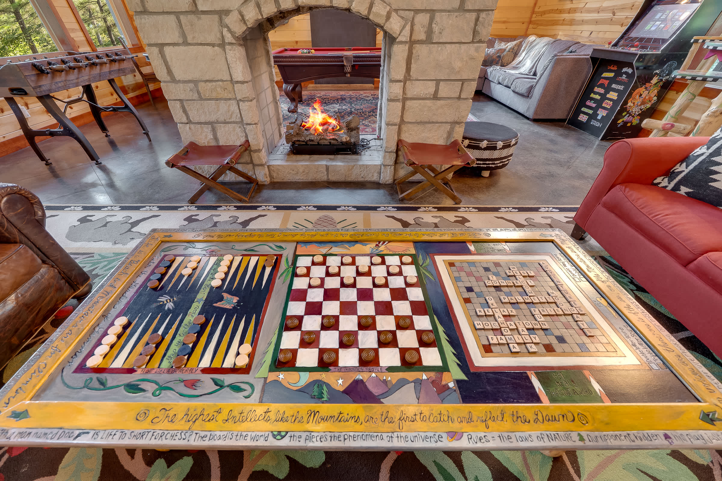 New! 6BR Spa-Firepit-Pool Table-Arcade-Mini Golf!