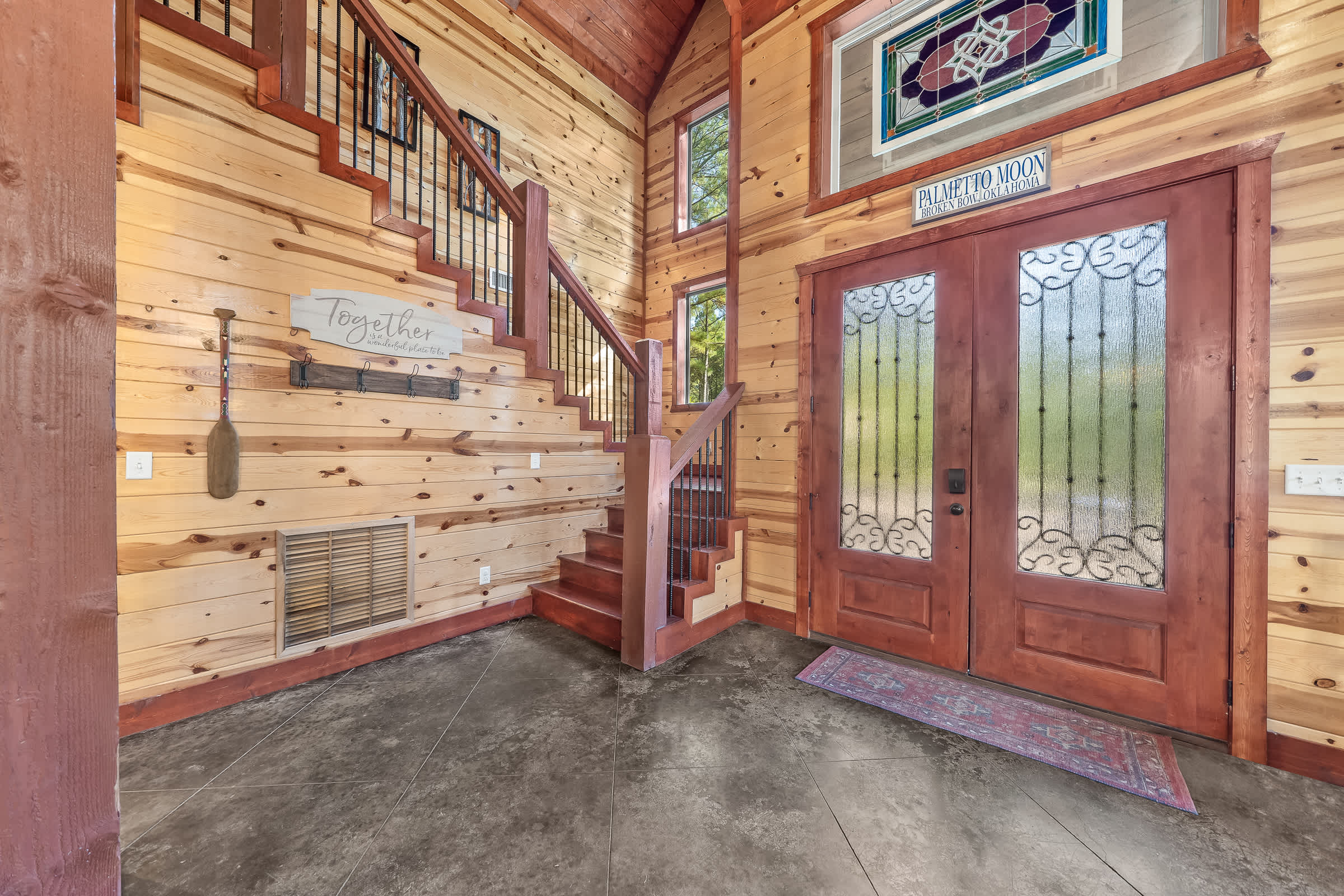 New! 6BR Spa-Firepit-Pool Table-Arcade-Mini Golf!
