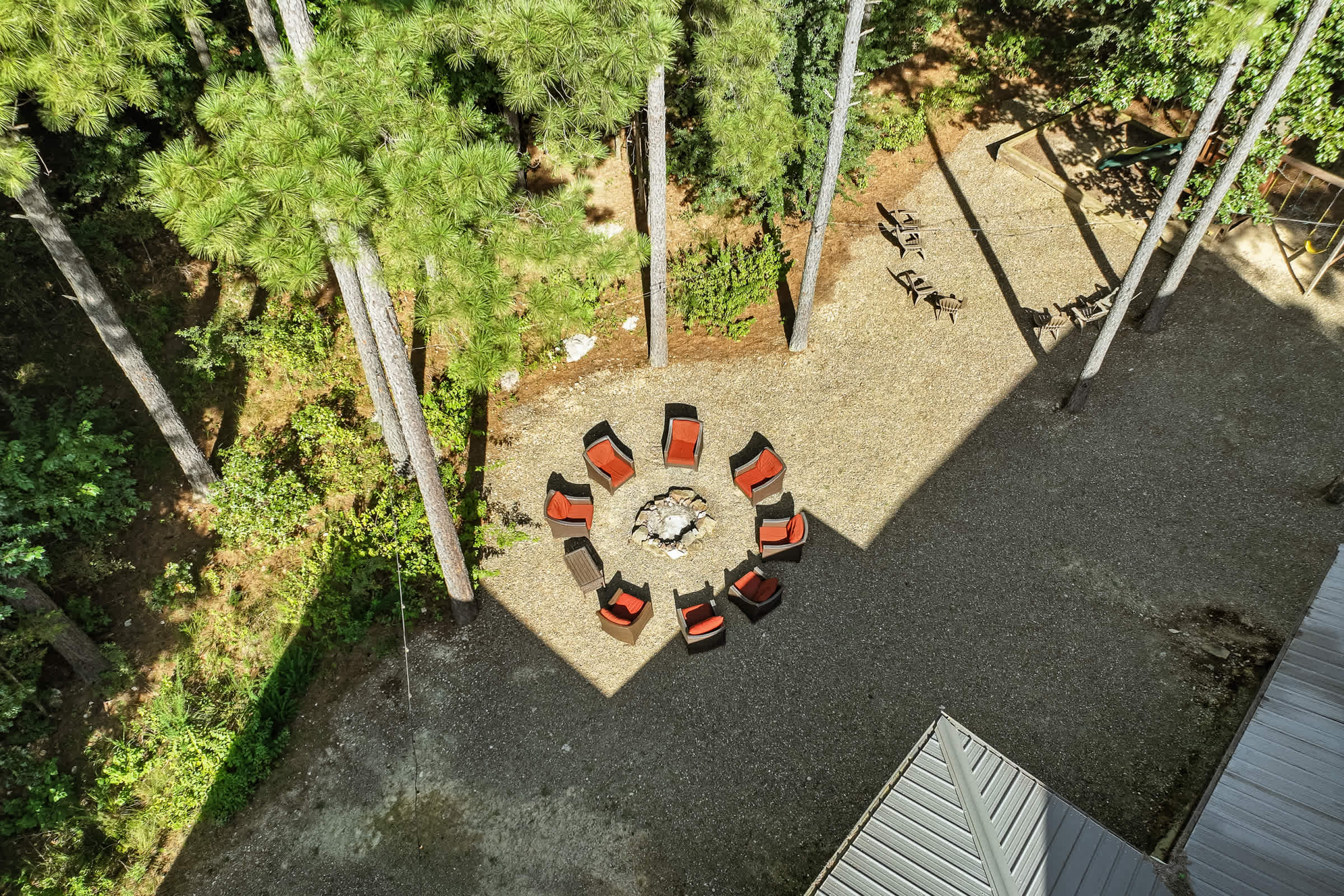 New! 6BR Spa-Firepit-Pool Table-Arcade-Mini Golf!