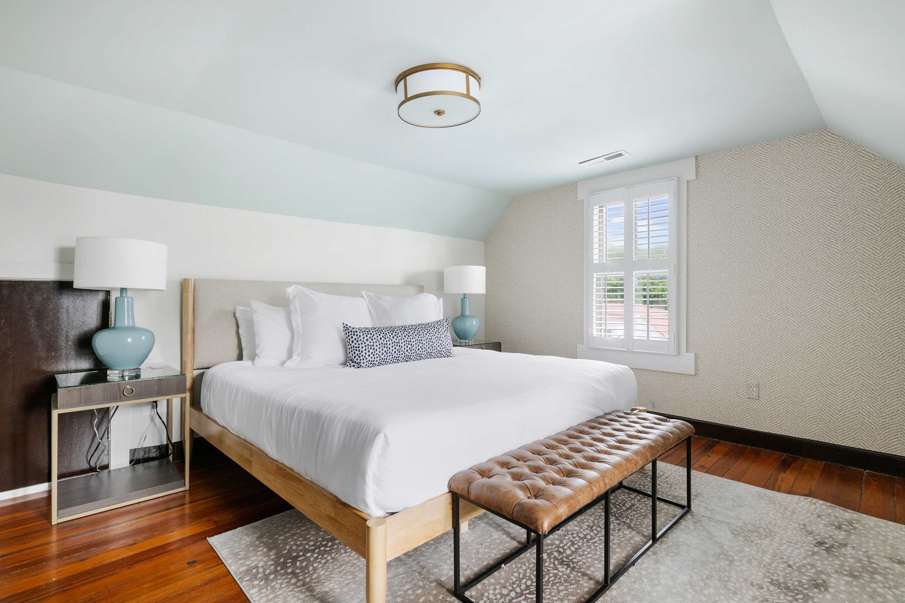 Bedroom #4: King Bed