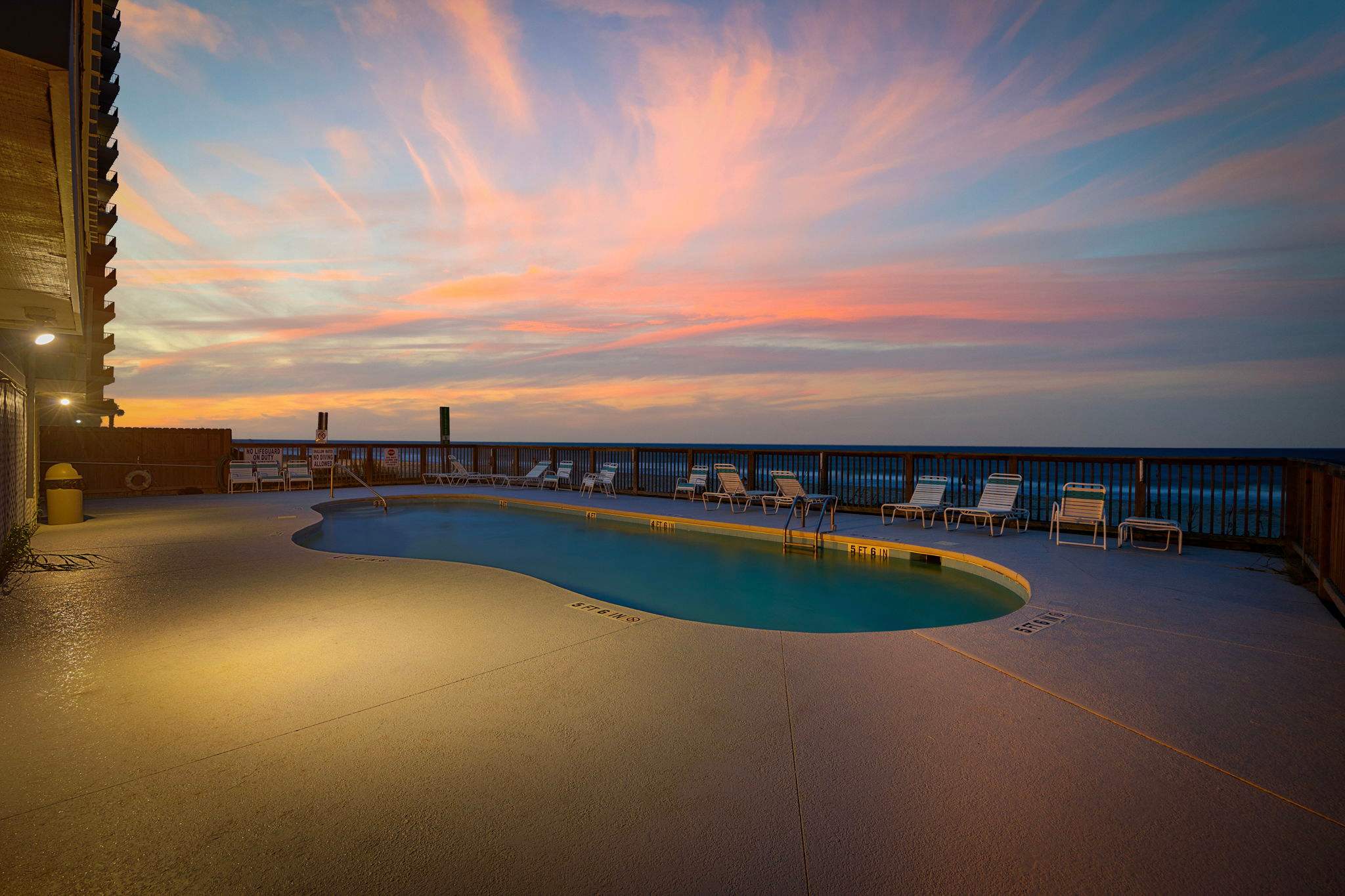 Shore Thing Luxe Condo w/Pool&View(By Beach Star) 2