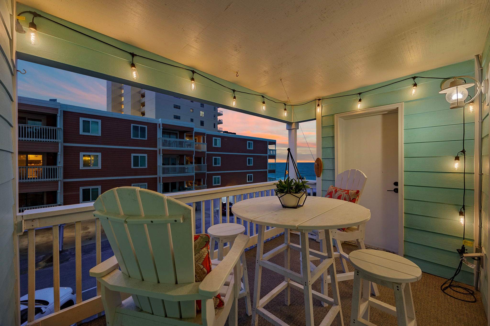 Shore Thing Luxe Condo w/Pool&View(By Beach Star) 5