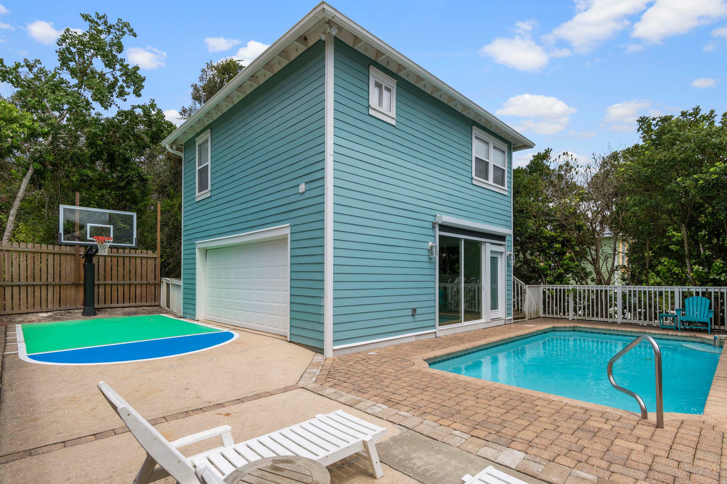 Large Heated Pool, Walk to Beach | Koko Palms