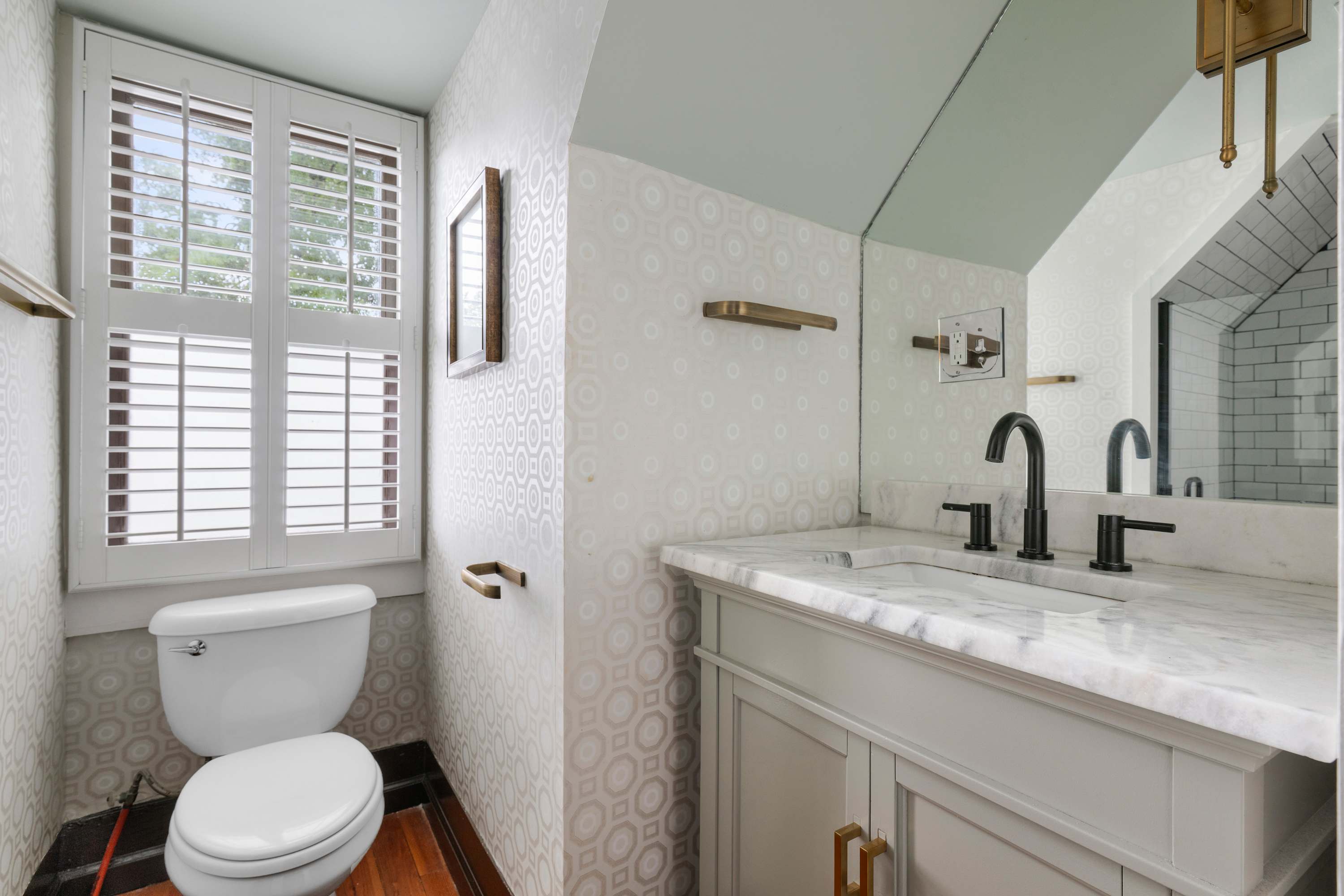 Bathroom #3: Walk-In Shower 