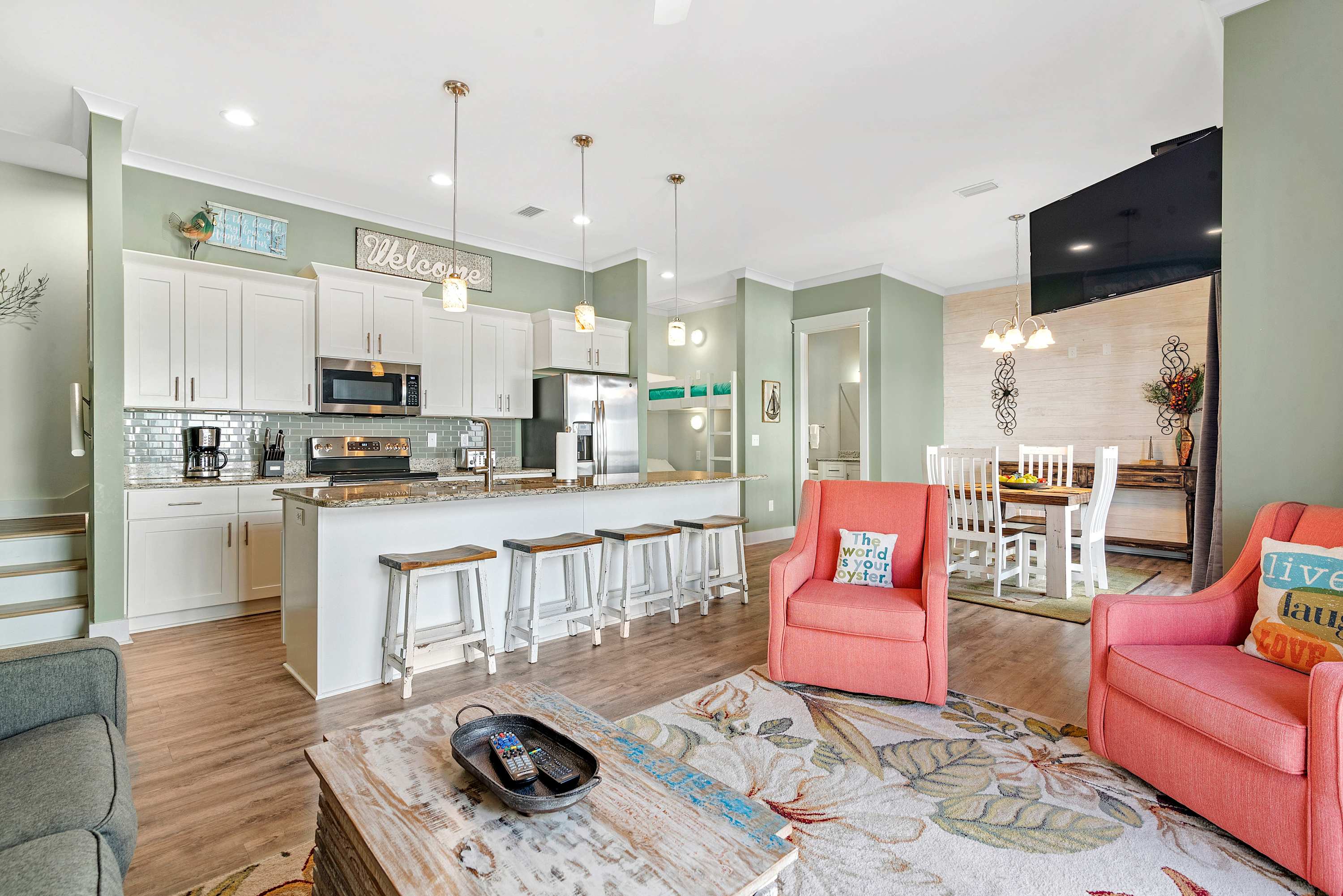 Cottage for 8 | Free Activities | Pool | Beach 2