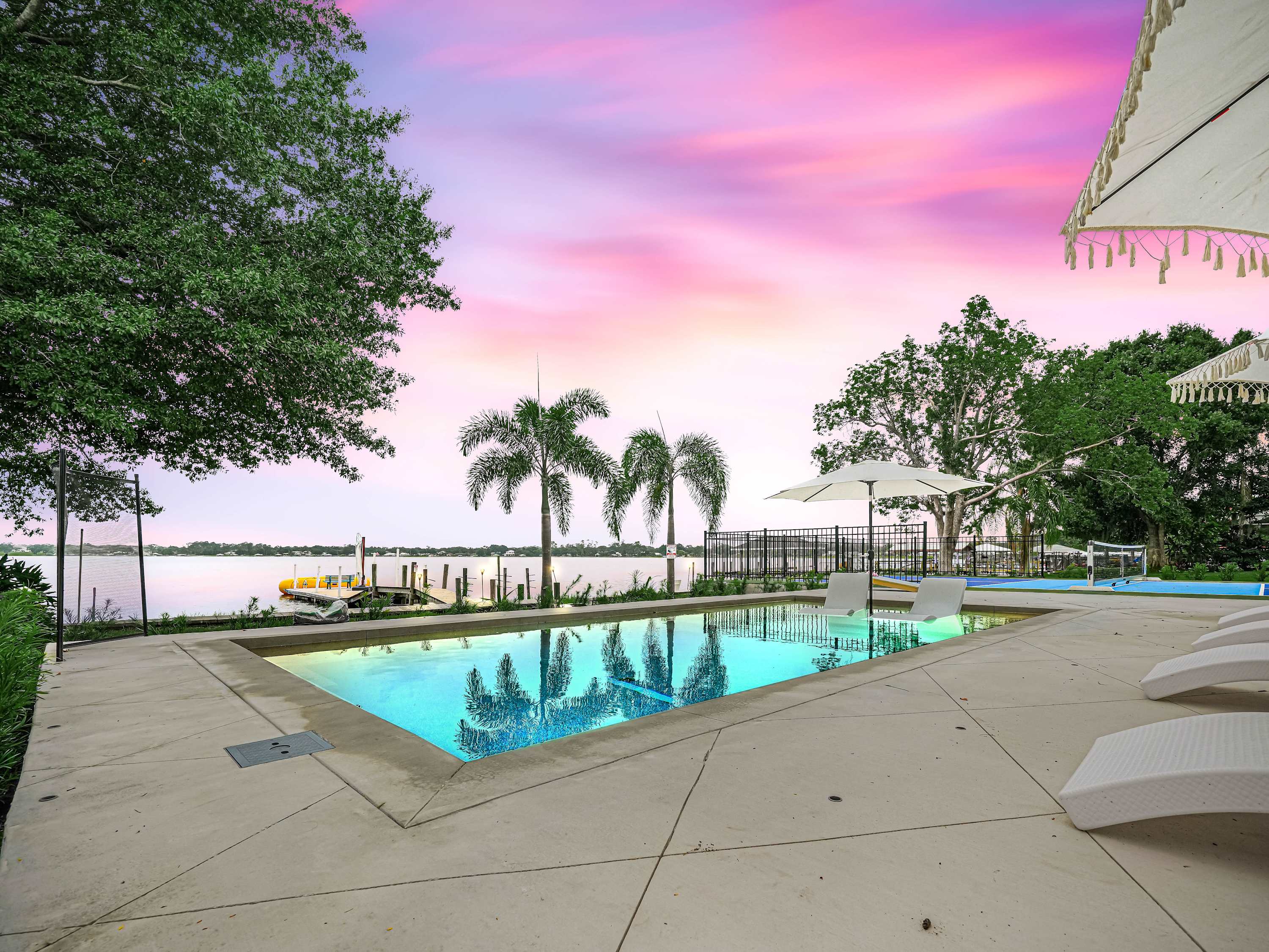 Luxe Lakefront w/ Pool, Pickleball, & Private Dock — Sebring, FL — vacation rental