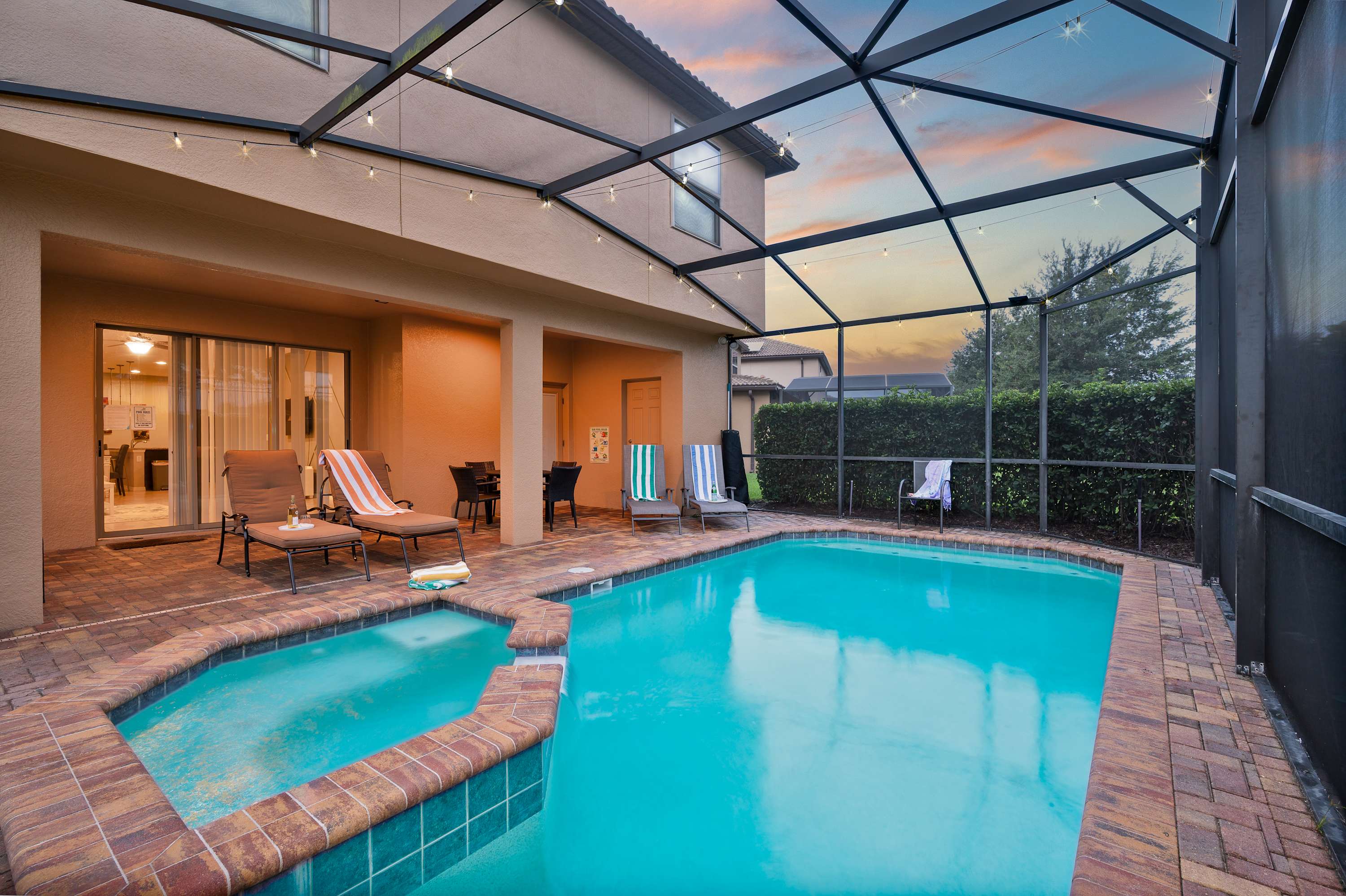 Heated Pool, Game Room, 9MI Disney! FREE Resort