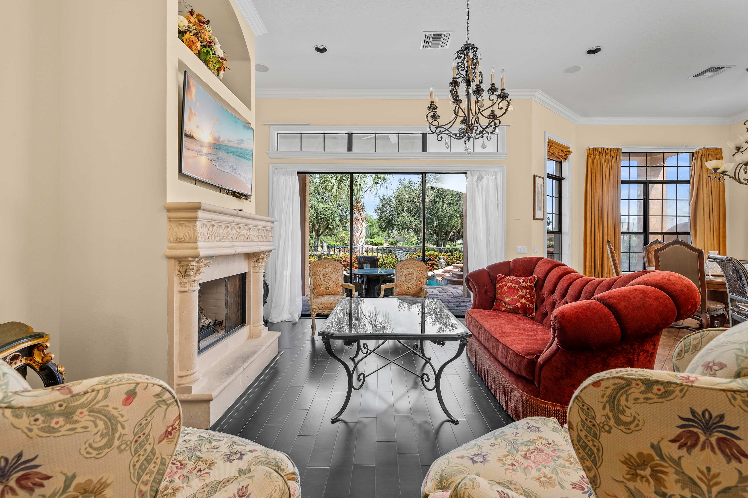 Spacious villa near Disney w/ pool & cinema