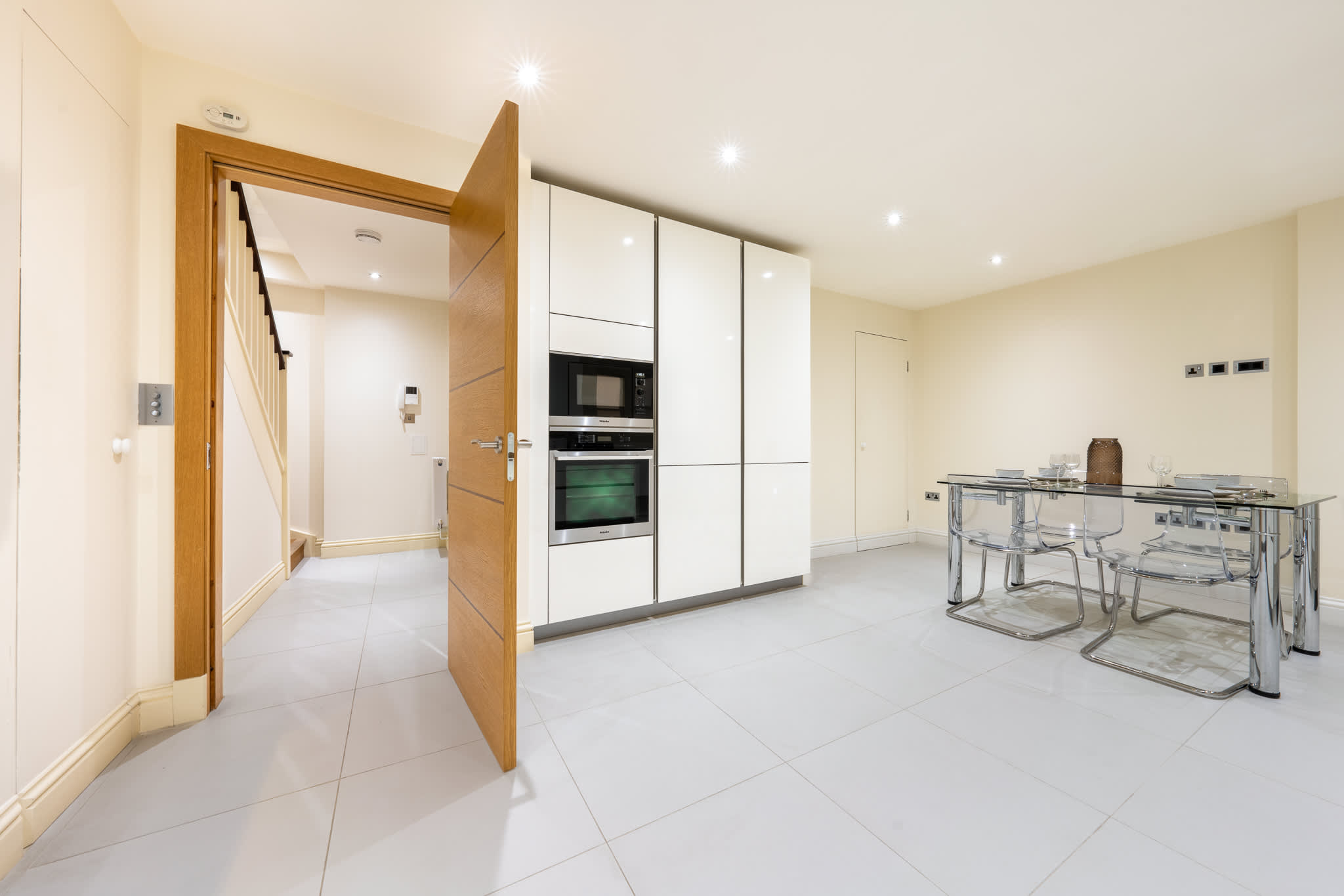 Luxury Mayfair Town House in Shepherd Street W1J - Property image 27 - VivreStays