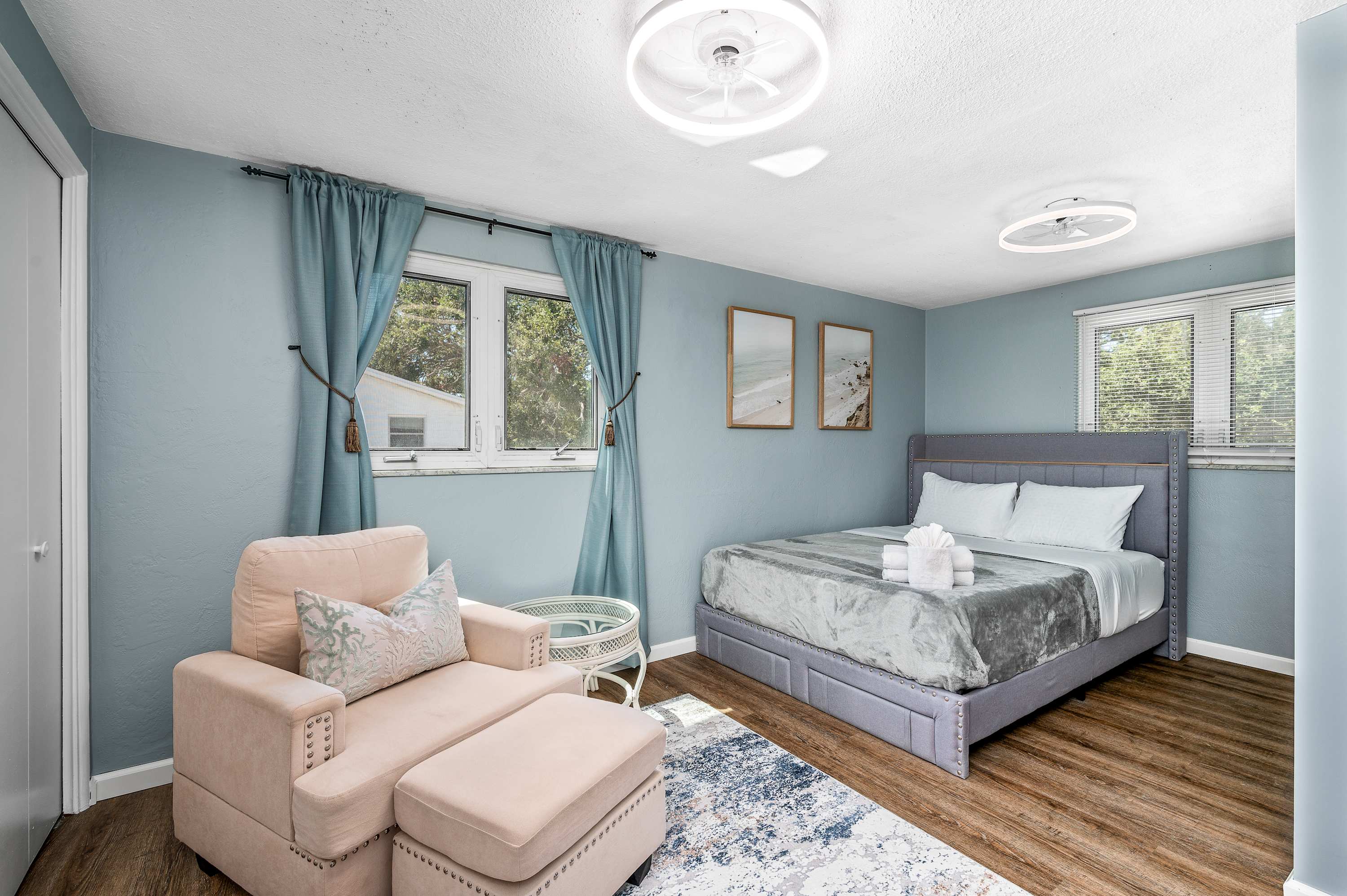 Pool, Putting Green, Outdoor Oasis, 3Mi to Beach