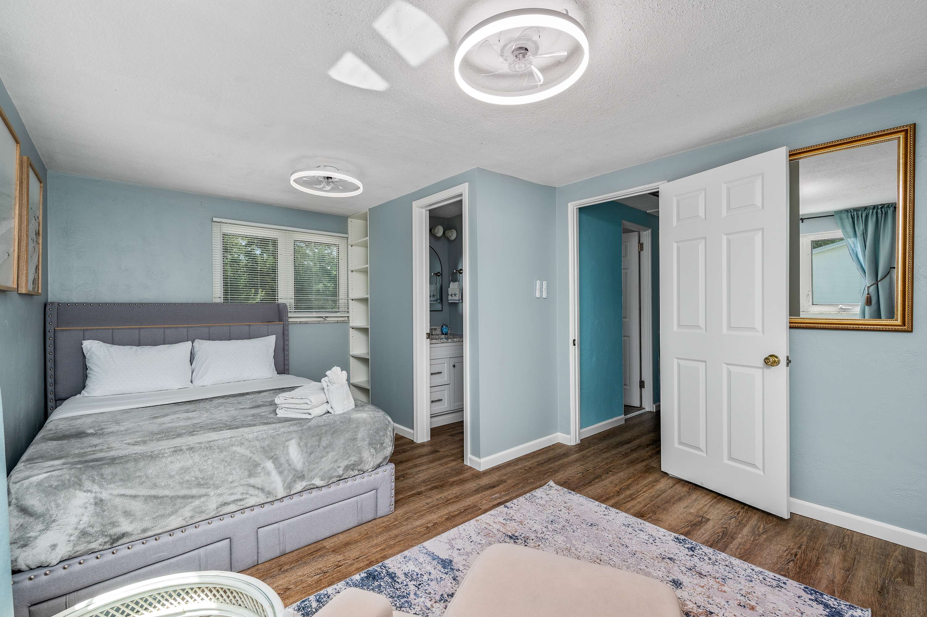 Pool, Putting Green, Outdoor Oasis, 3Mi to Beach