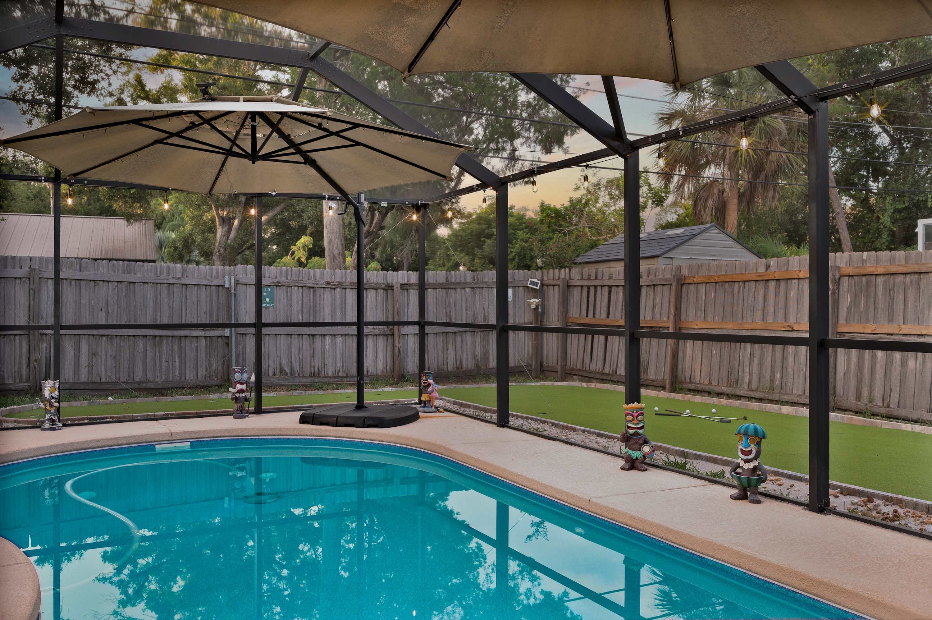Pool, Putting Green, Outdoor Oasis, 3Mi to Beach
