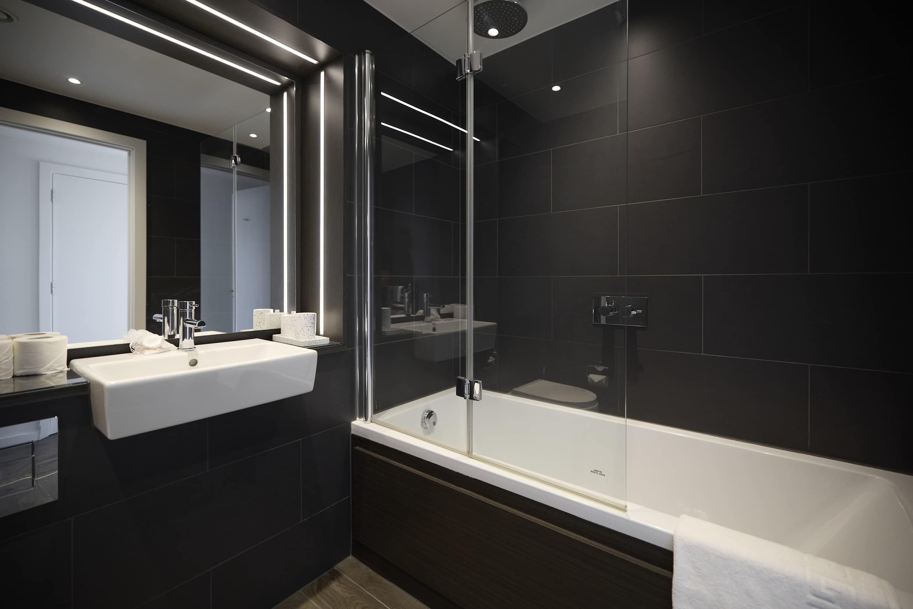 Queen’s Park Apartment in Salusbury Road 35 NW6 6BF - Property image 20 - VivreStays