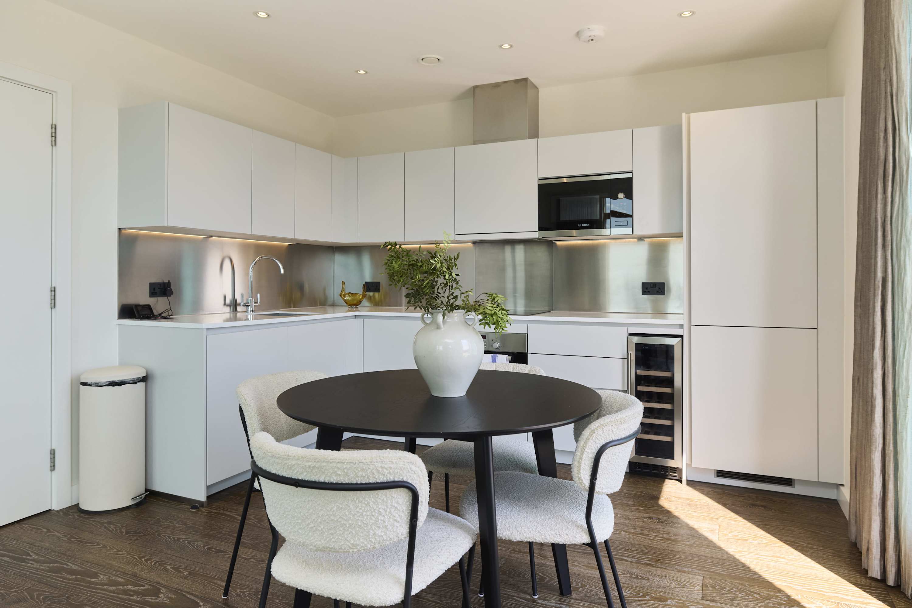 Queen’s Park Apartment in Salusbury Road 35 NW6 6BF - Property image 2 - VivreStays