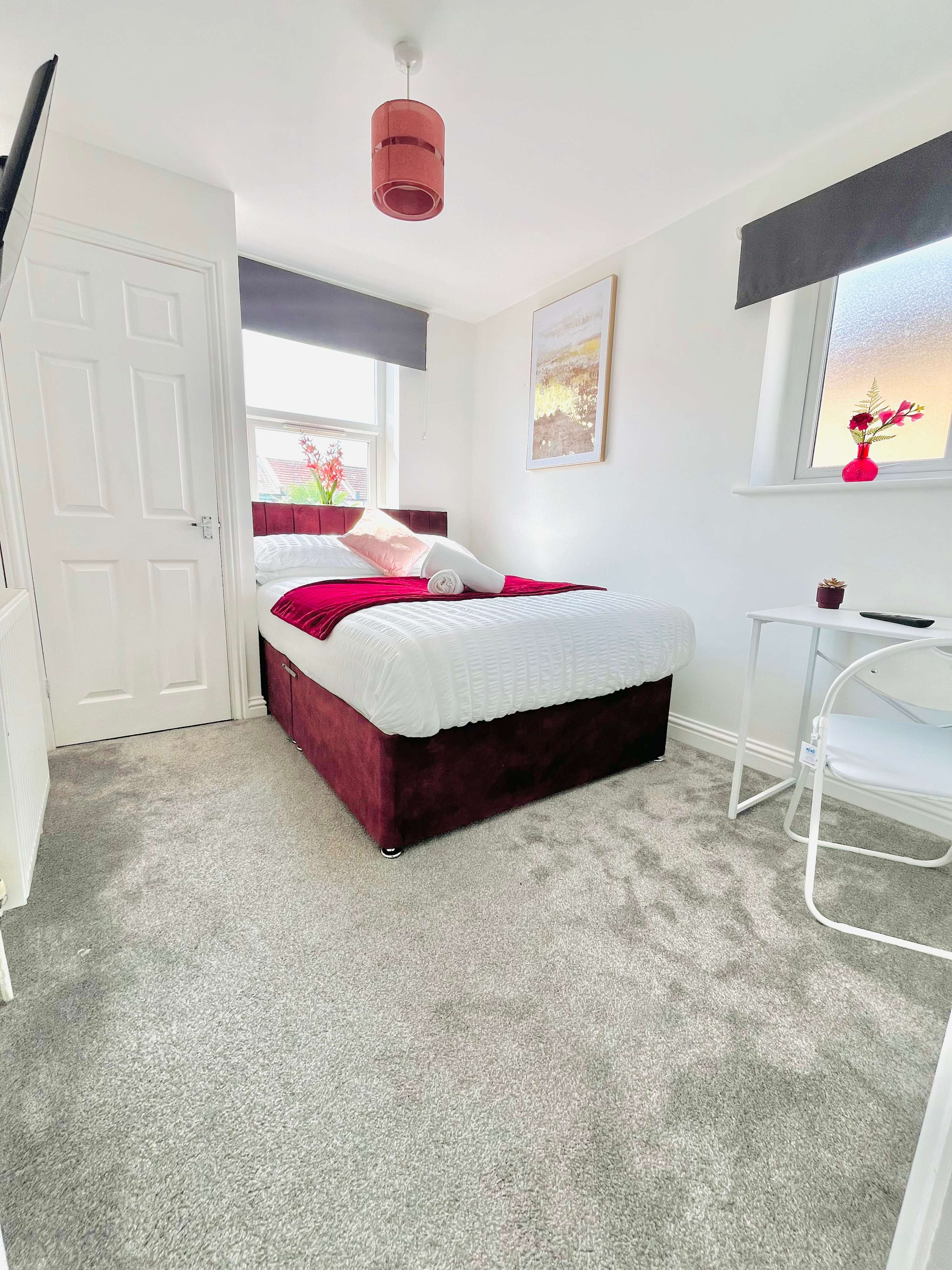 View Cozy House in Portsmouth - Ideal Location in Cleveland Road 35 PO5 1SF Cozy House in Portsmouth - Ideal Location in Cleveland Road 35 PO5 1SF - Property image 4 - VivreStays