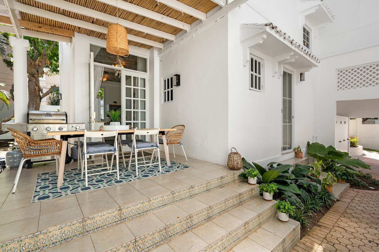 Villa Bohemia  I, Unit 3: Floor 3