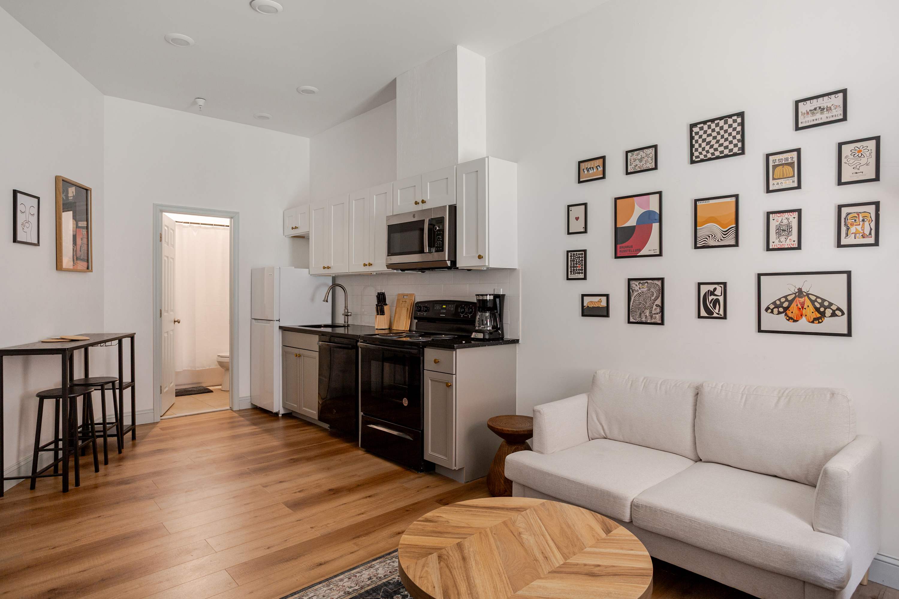 Charming Apartment With Easy Access To Attractions - Cozy And Spacious - Philadelphia, PA