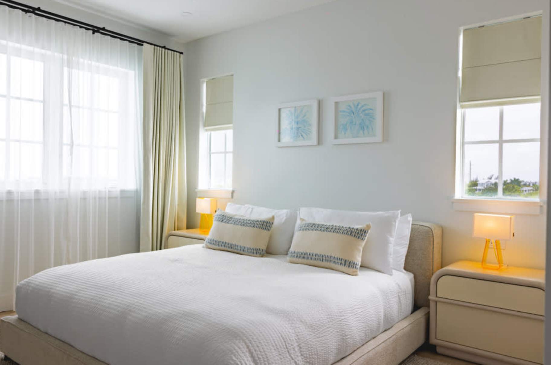 Joyrise House - Designer King Bedroom