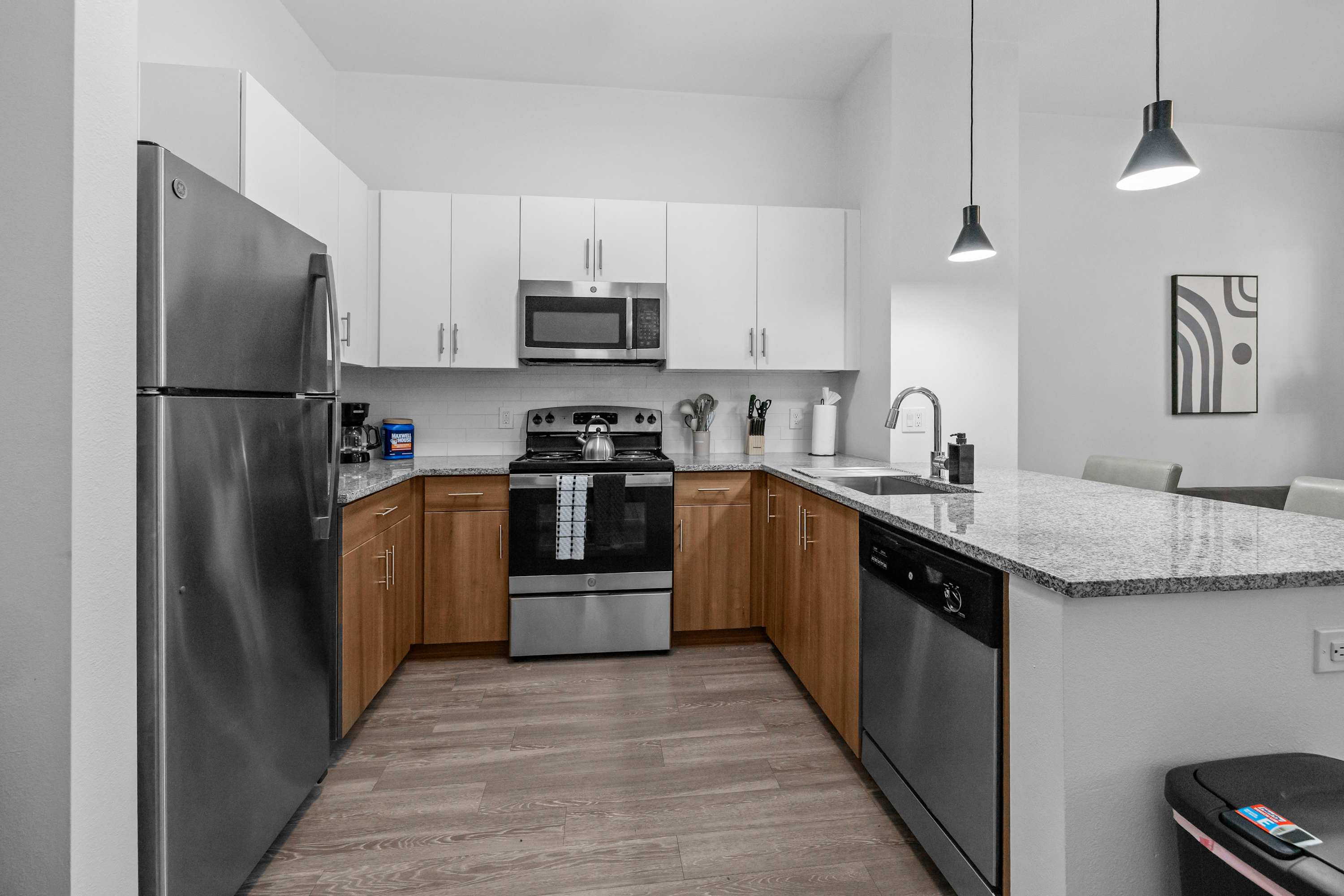 Boulevard Stays Modern Tempe 1BR ASU Pool, Gym 01 in Tempe, AZ