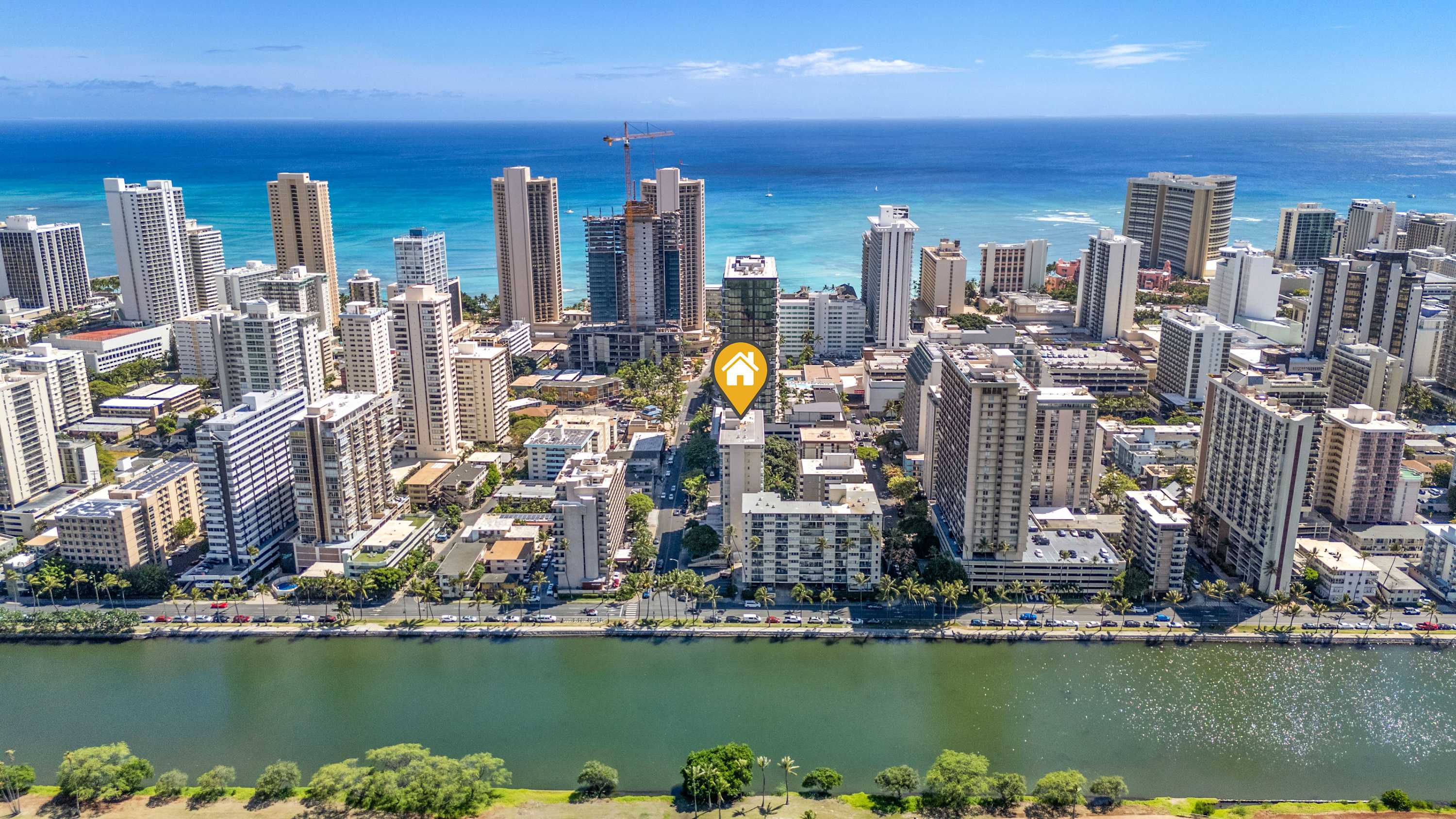 Aqua Aloha Surf from above