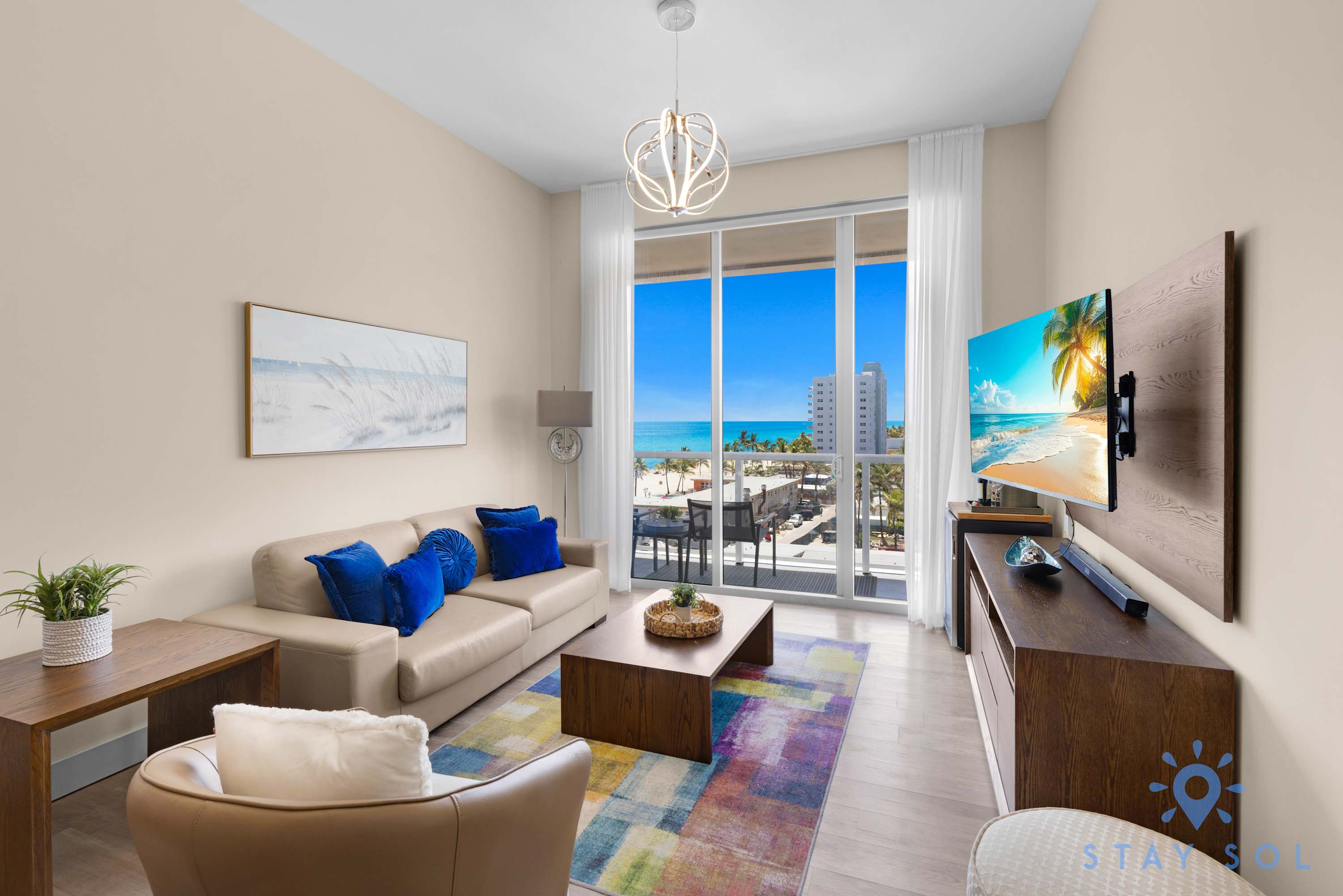 Amazing Top Floor 2BR Apartment - Ocean View