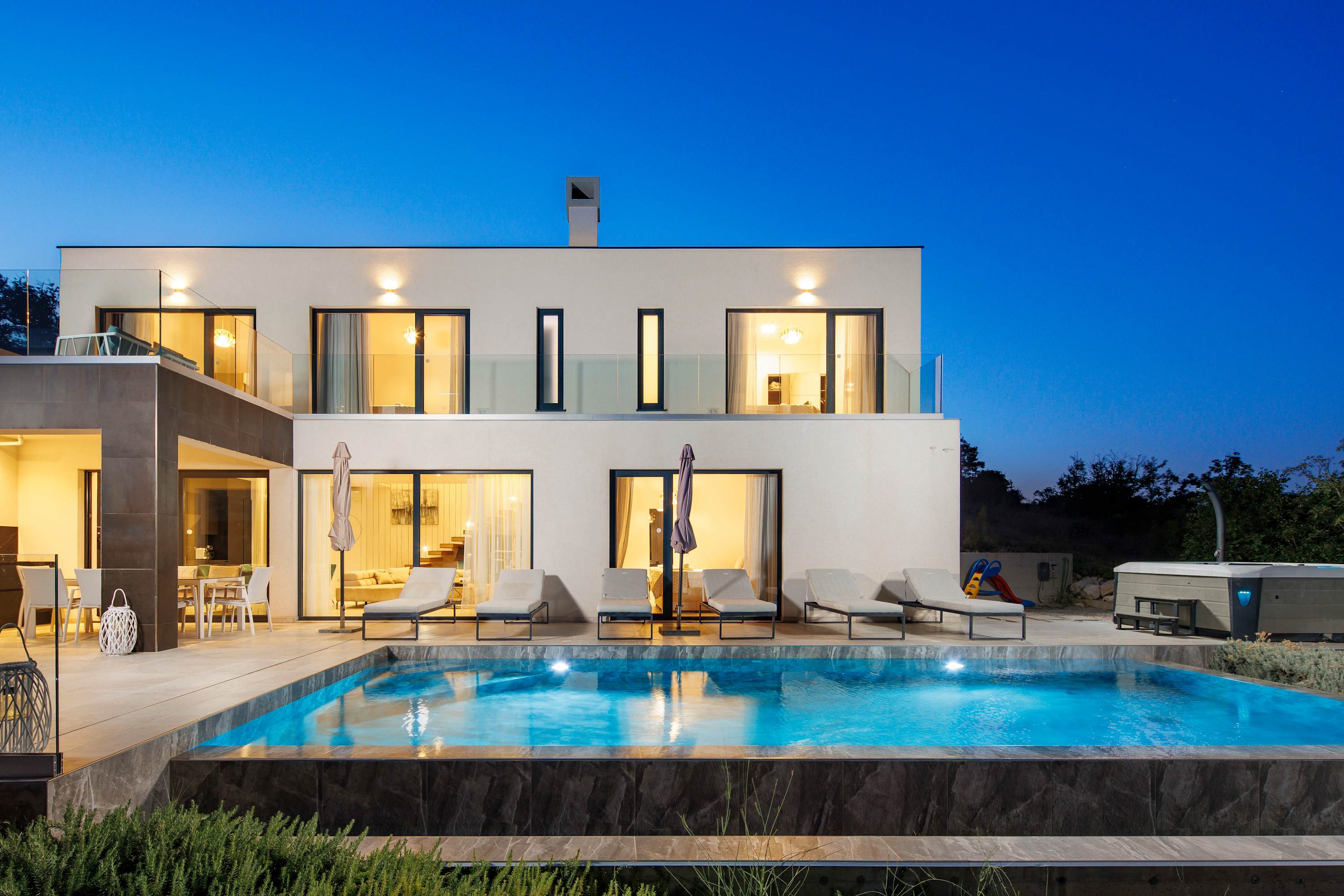 Villa Aristea with sea view, jacuzzi&infinity pool — Ripenda Kosi, Istria County — vacation rental