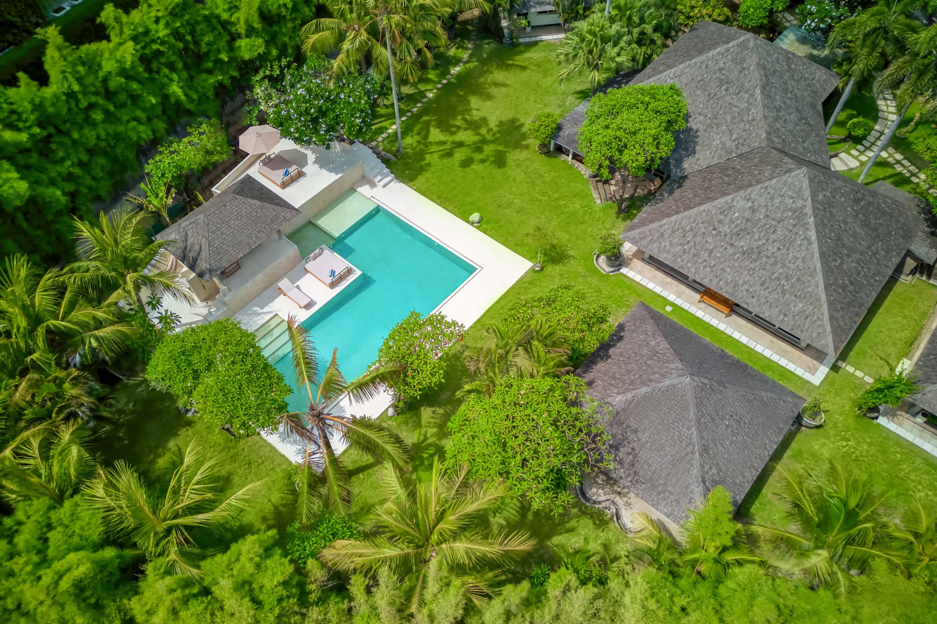 Villa Venice - 2000m2 Garden, right behind beach — Kecamatan Kuta Utara, Bali — vacation rental