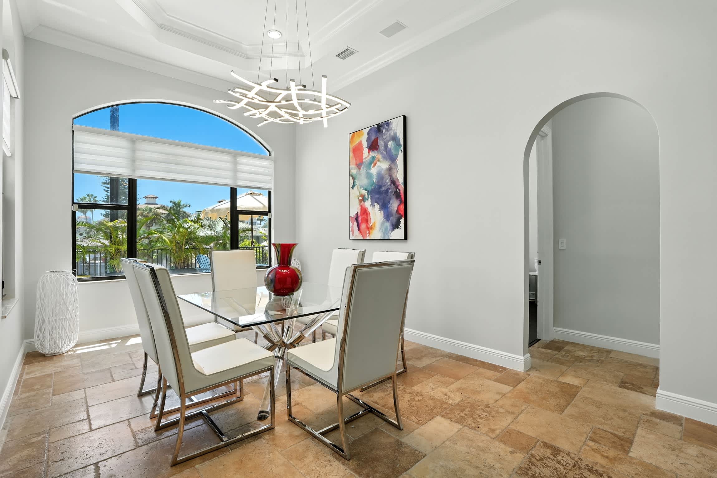 Spacious Luxury Waterfront Retreat with Pool Spa | Photo 15