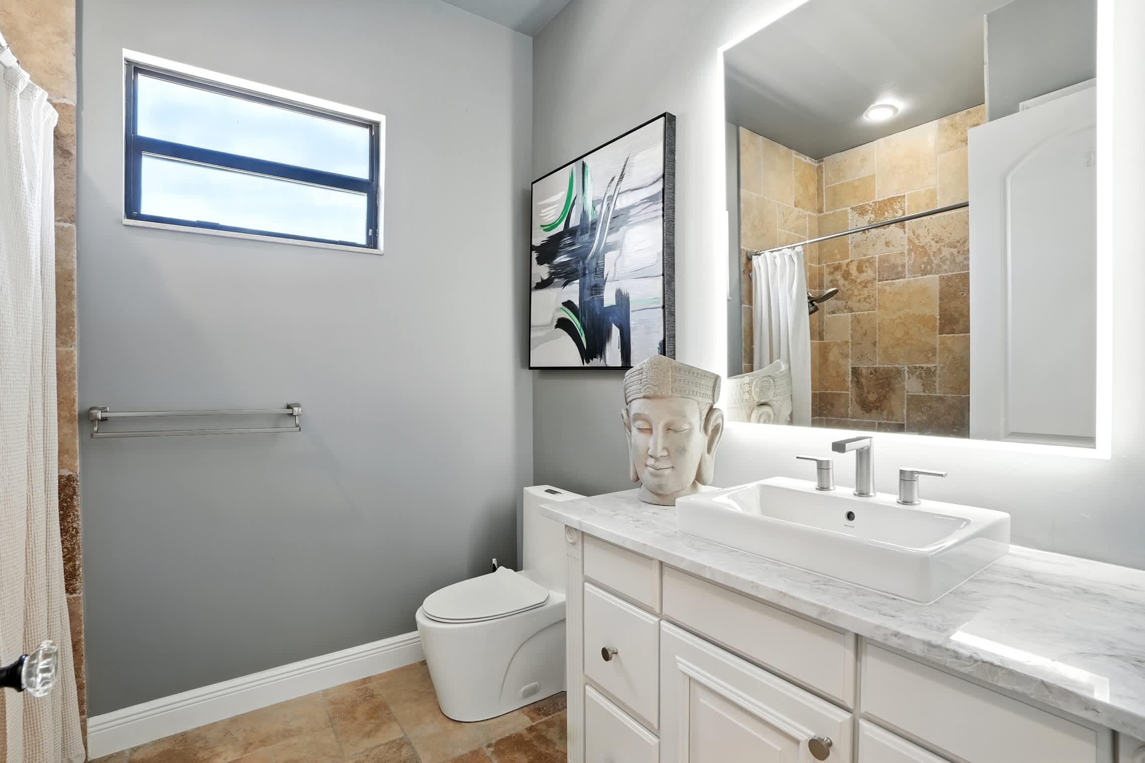 Spacious Luxury Waterfront Retreat with Pool Spa | Photo 42