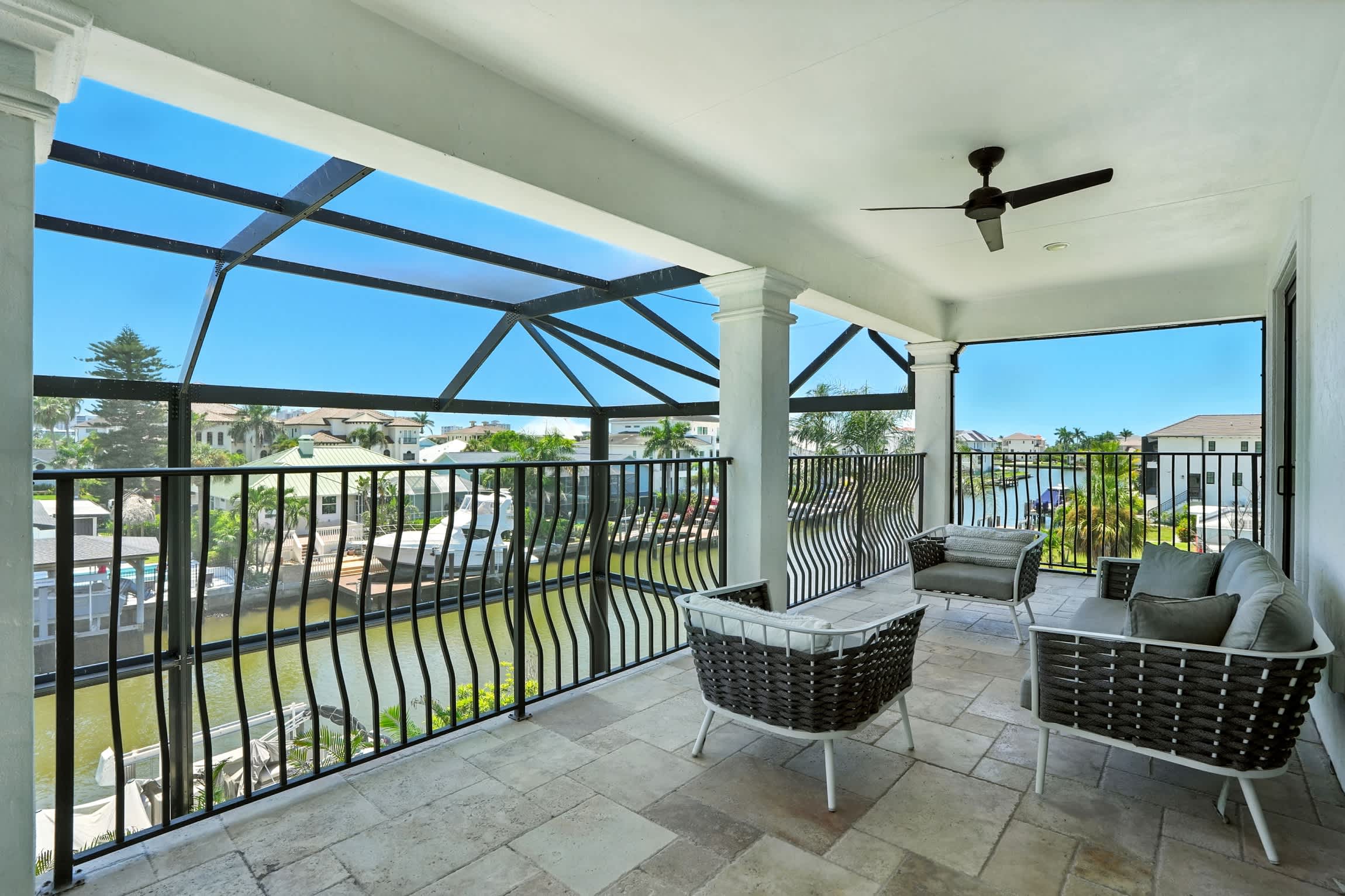 Spacious Luxury Waterfront Retreat with Pool Spa | Photo 9