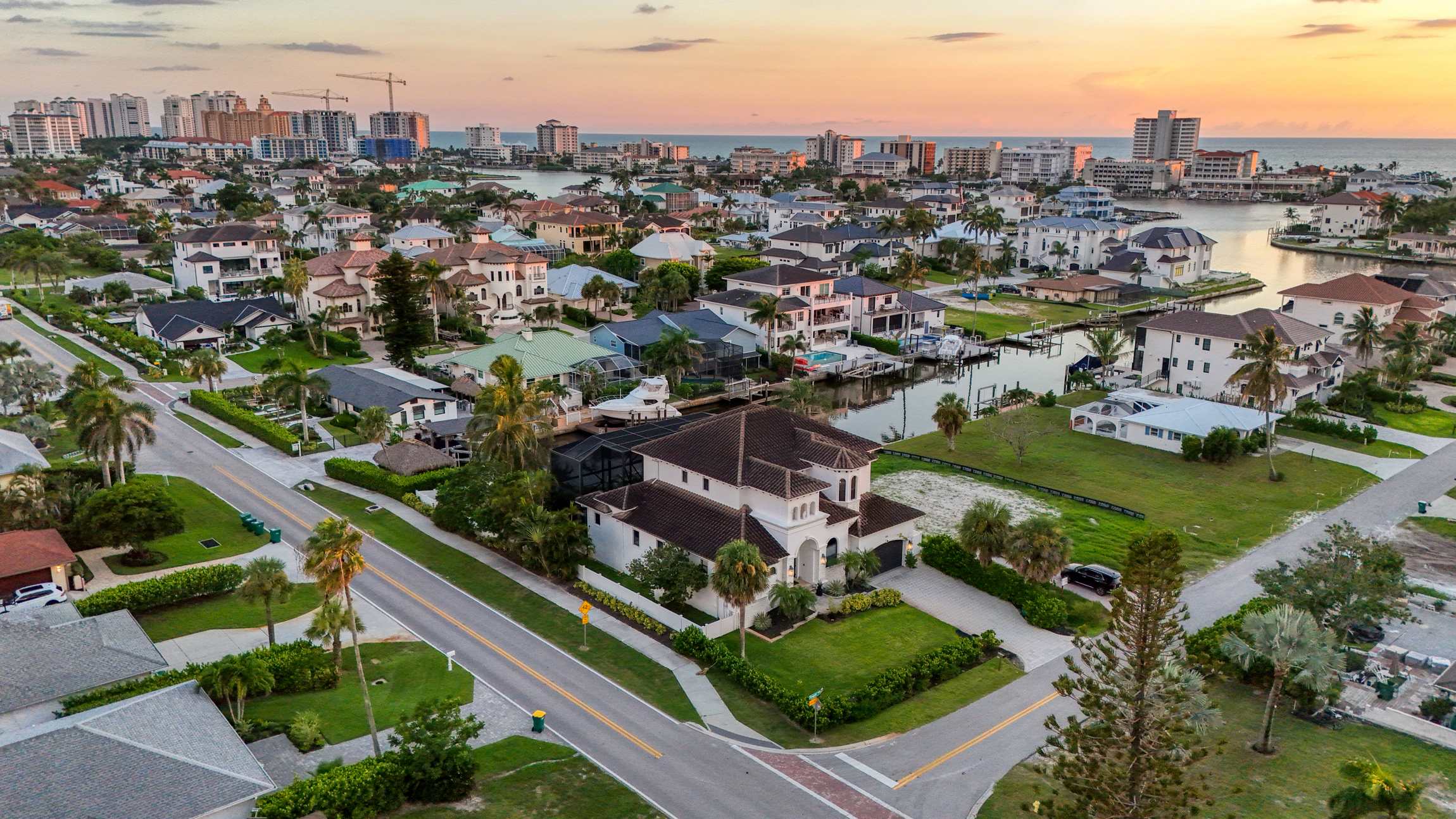 Spacious Luxury Waterfront Retreat with Pool Spa | Photo 72