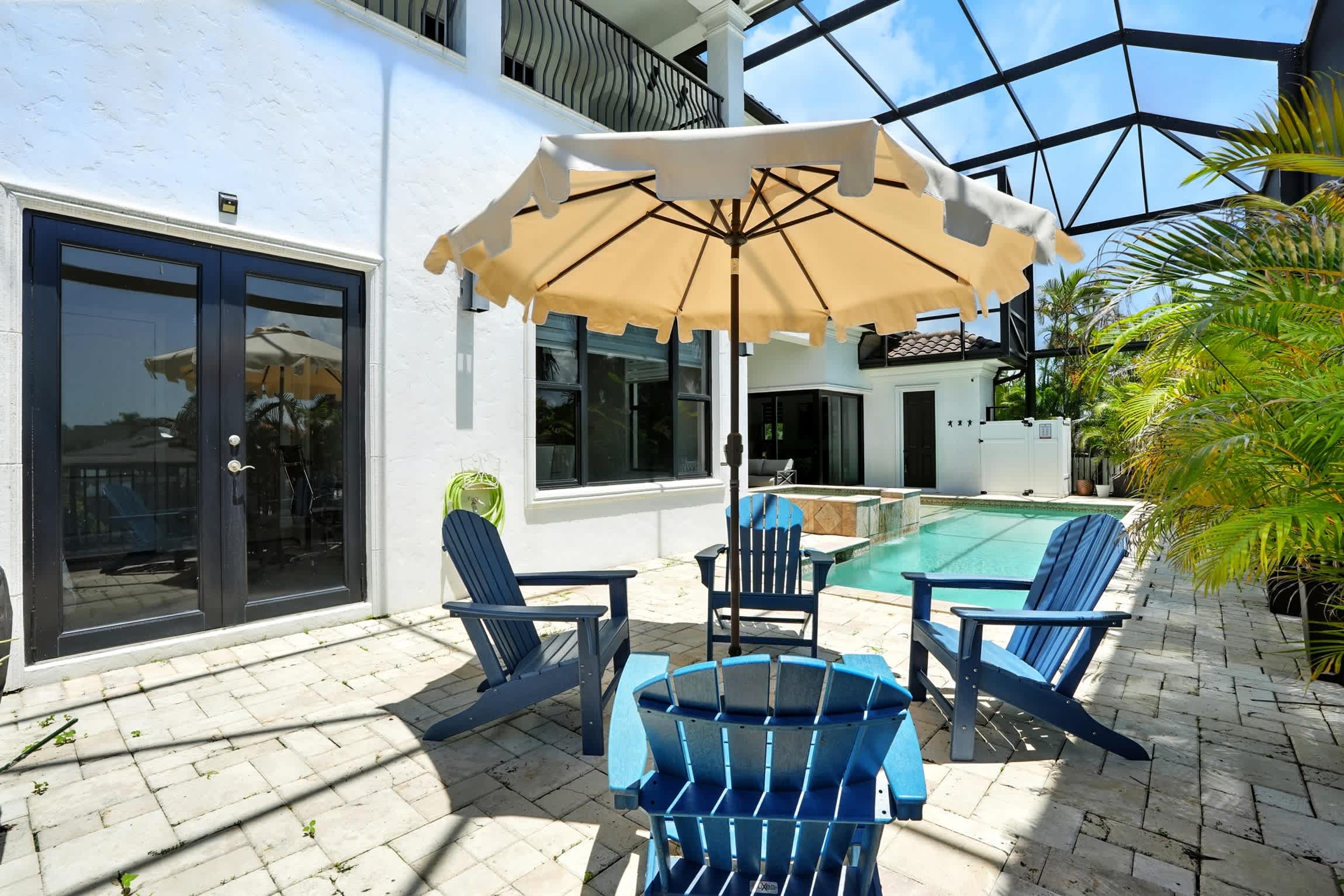 Spacious Luxury Waterfront Retreat with Pool Spa | Photo 54